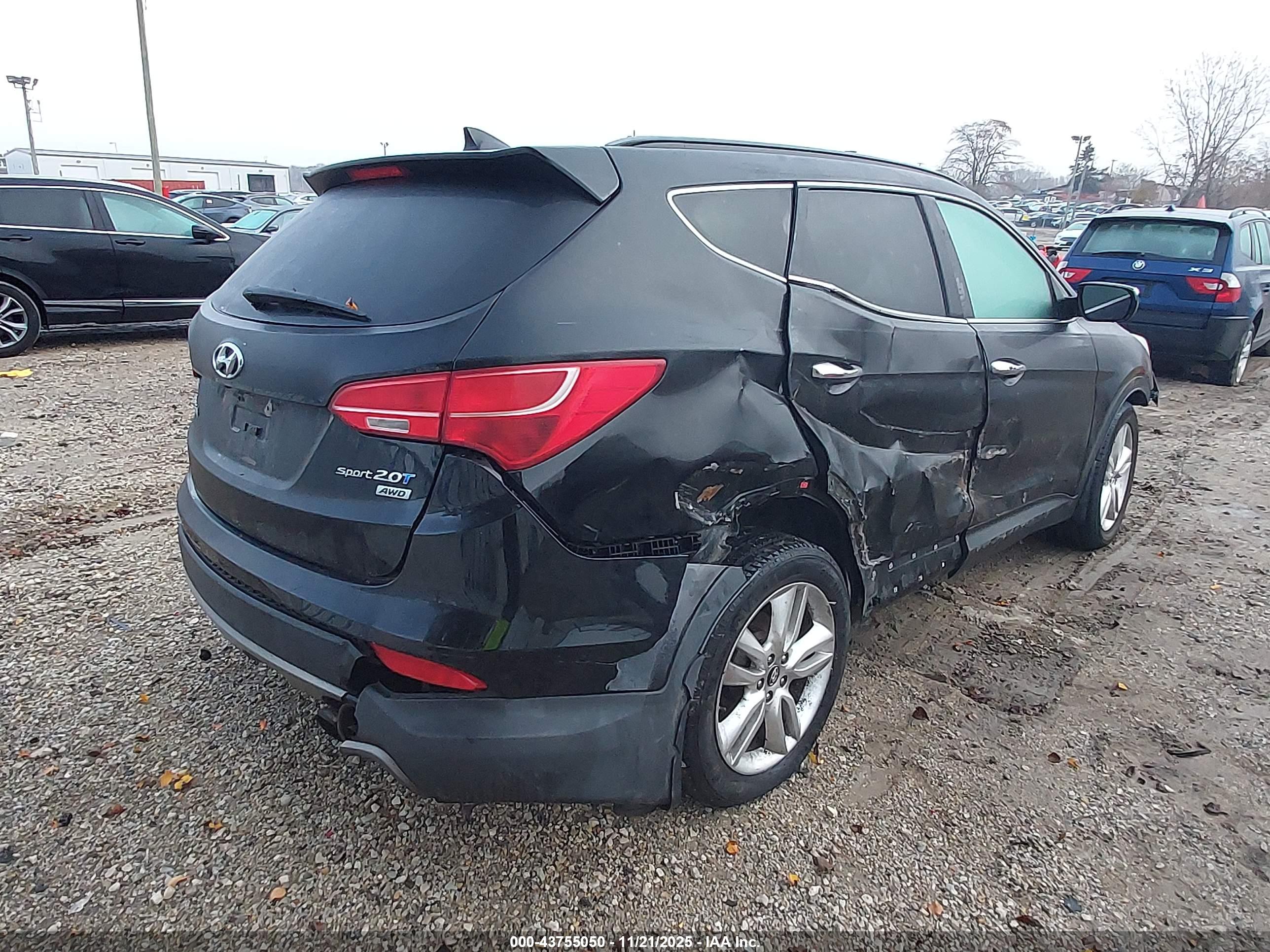 HYUNDAI SANTA image 4