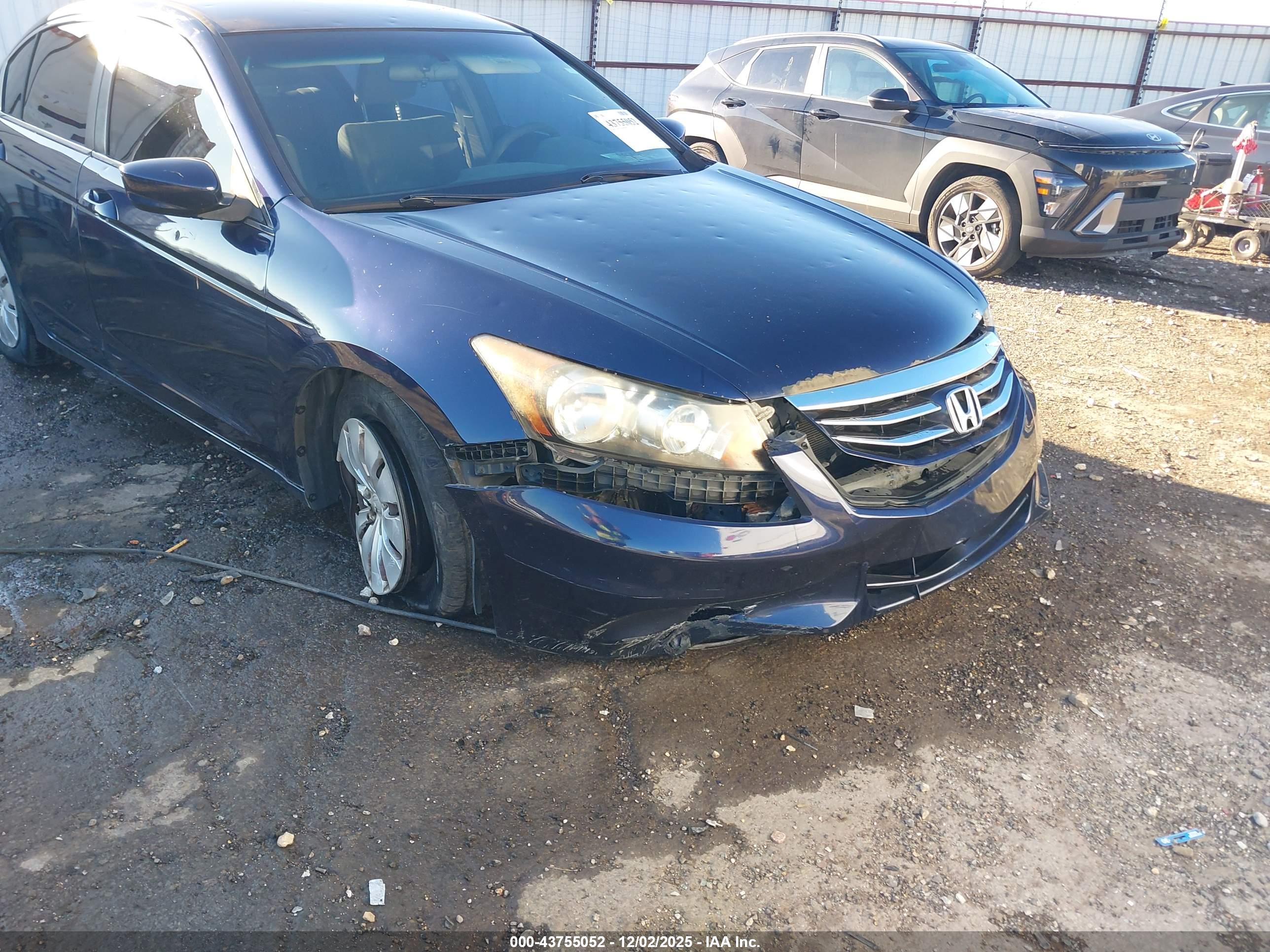 HONDA ACCORD image 6
