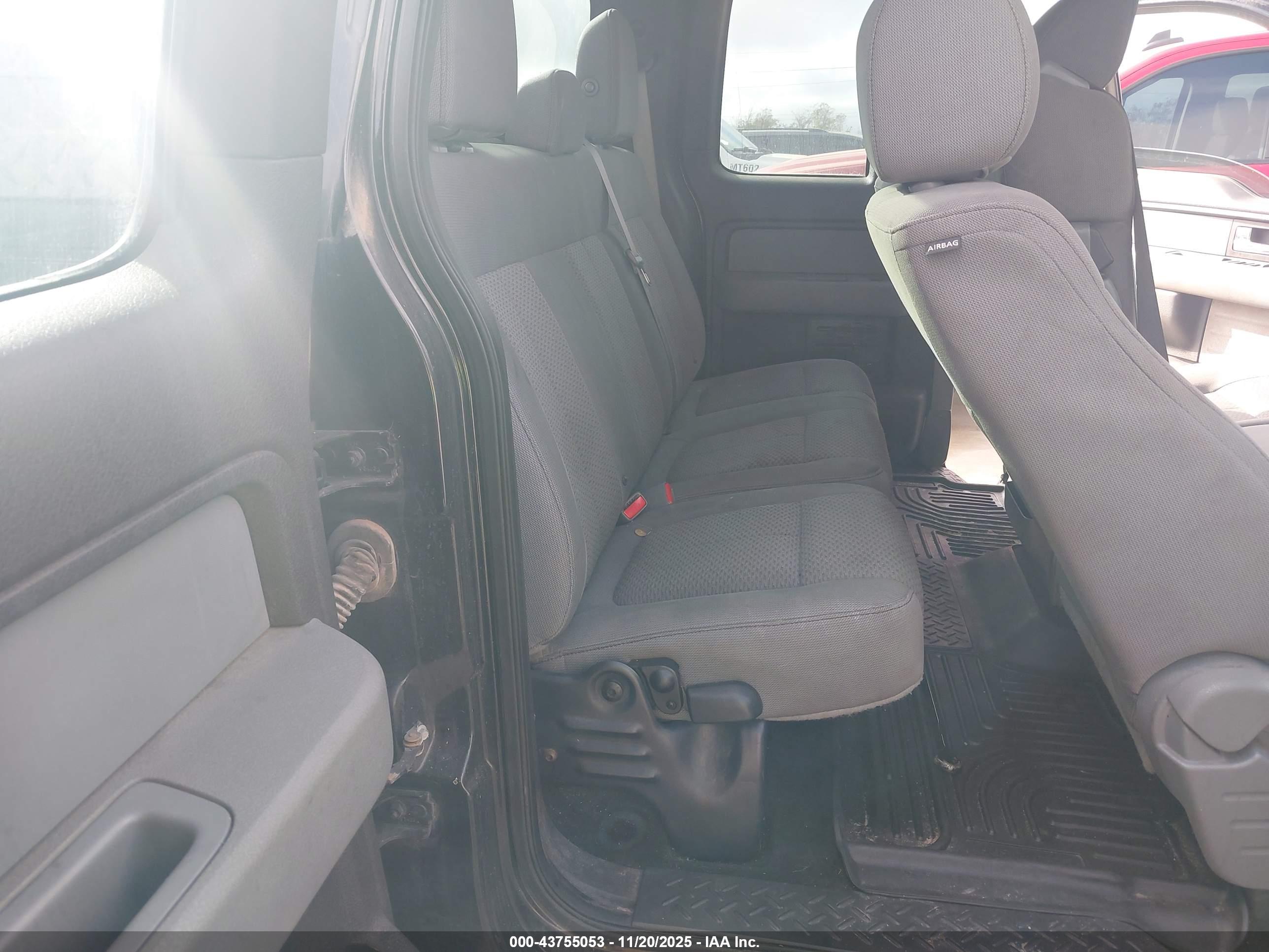 FORD F-150 image 8