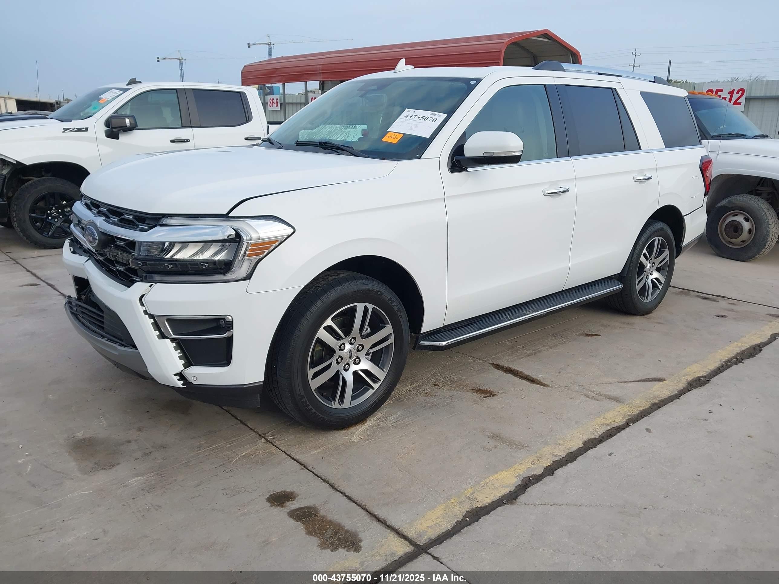 FORD EXPEDITION image 2