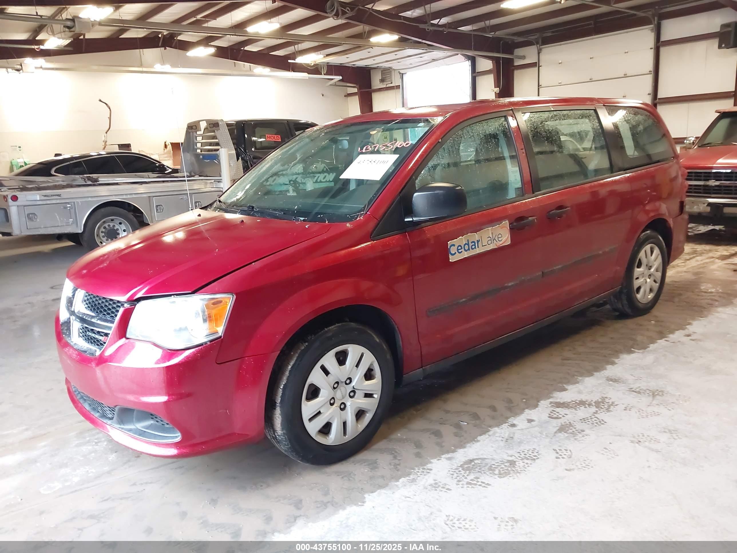 DODGE GRAND image 2