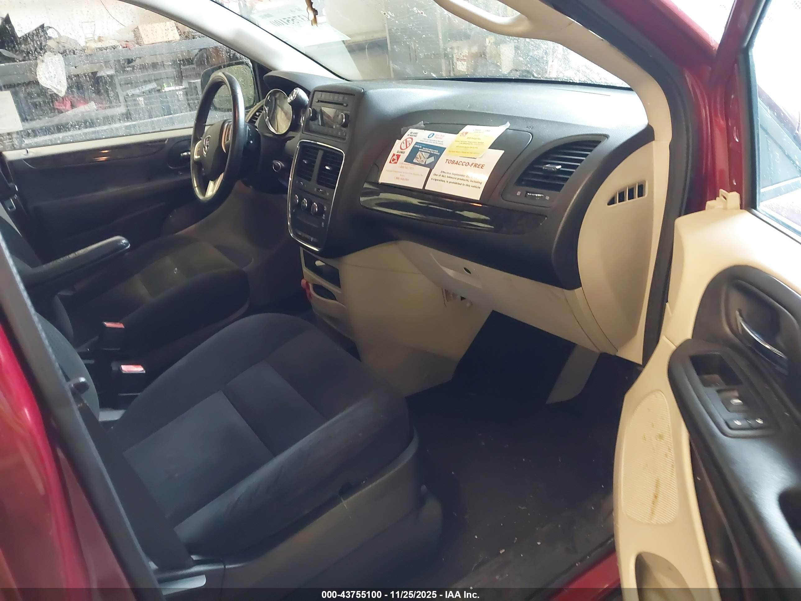DODGE GRAND image 5