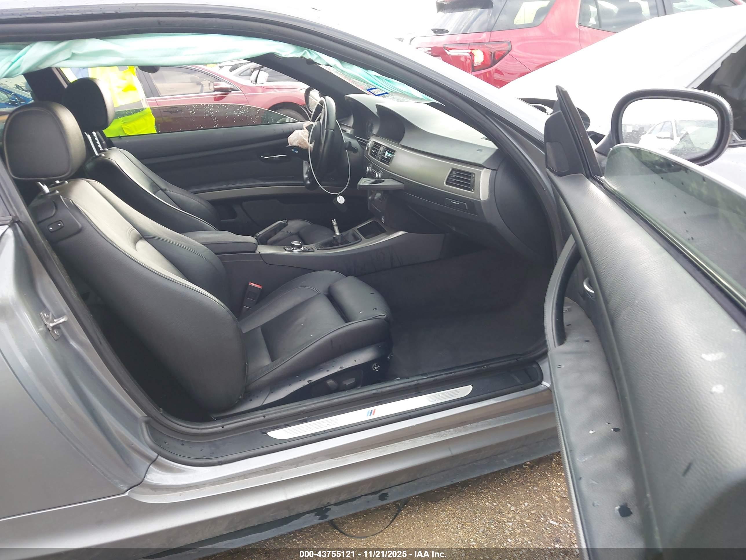 BMW 335I image 5