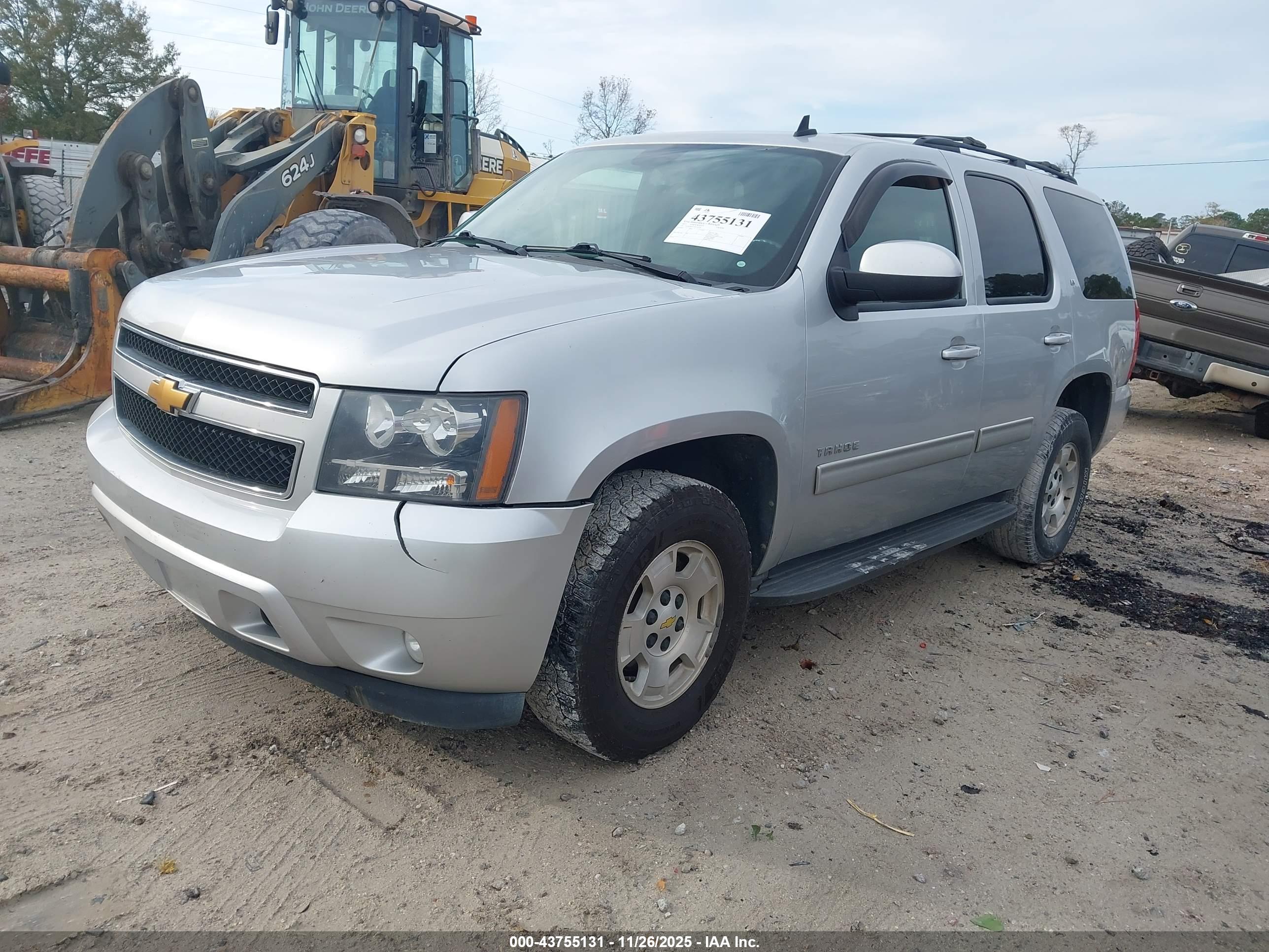 CHEVROLET TAHOE image 2