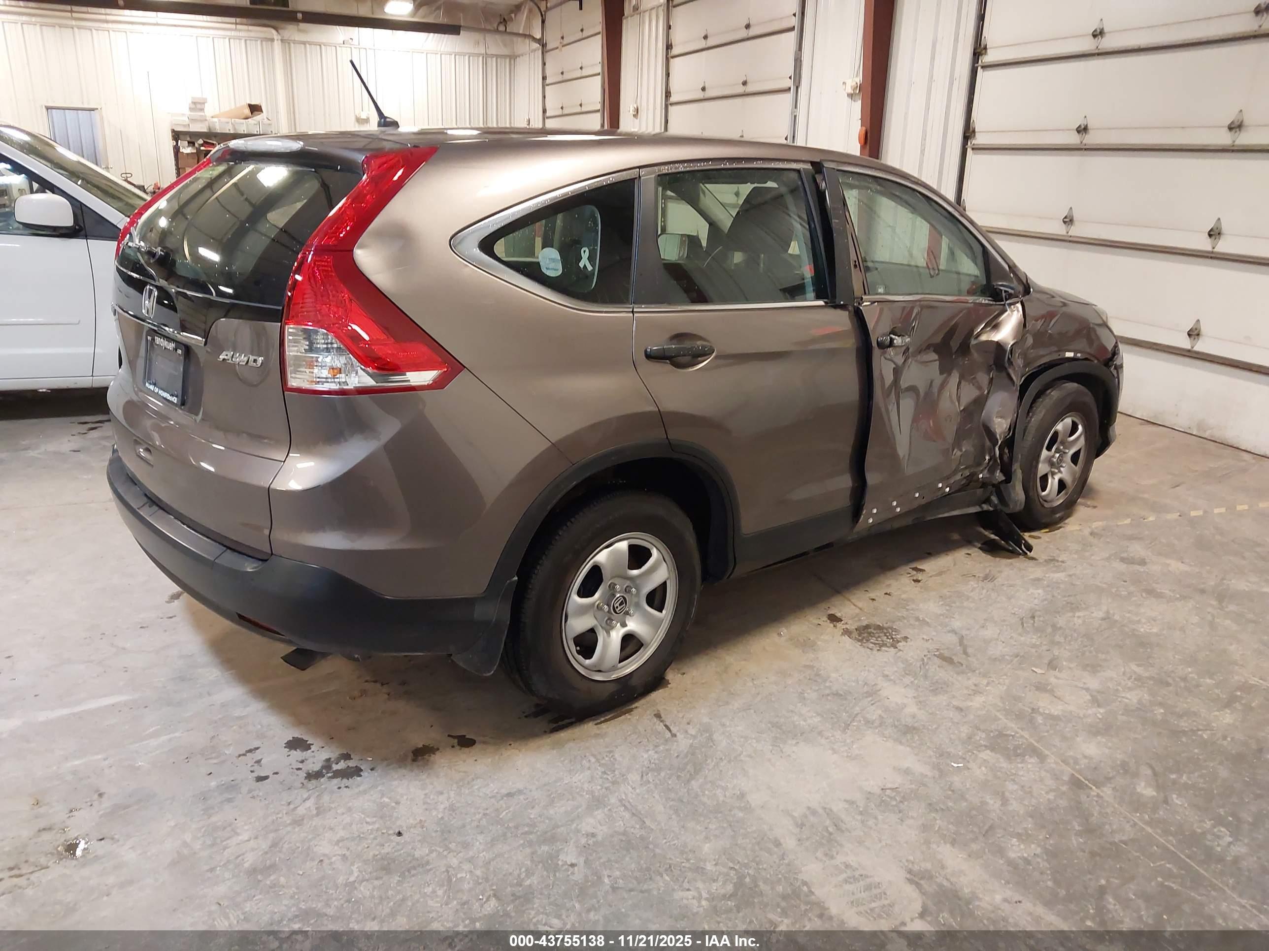 HONDA CR-V image 4