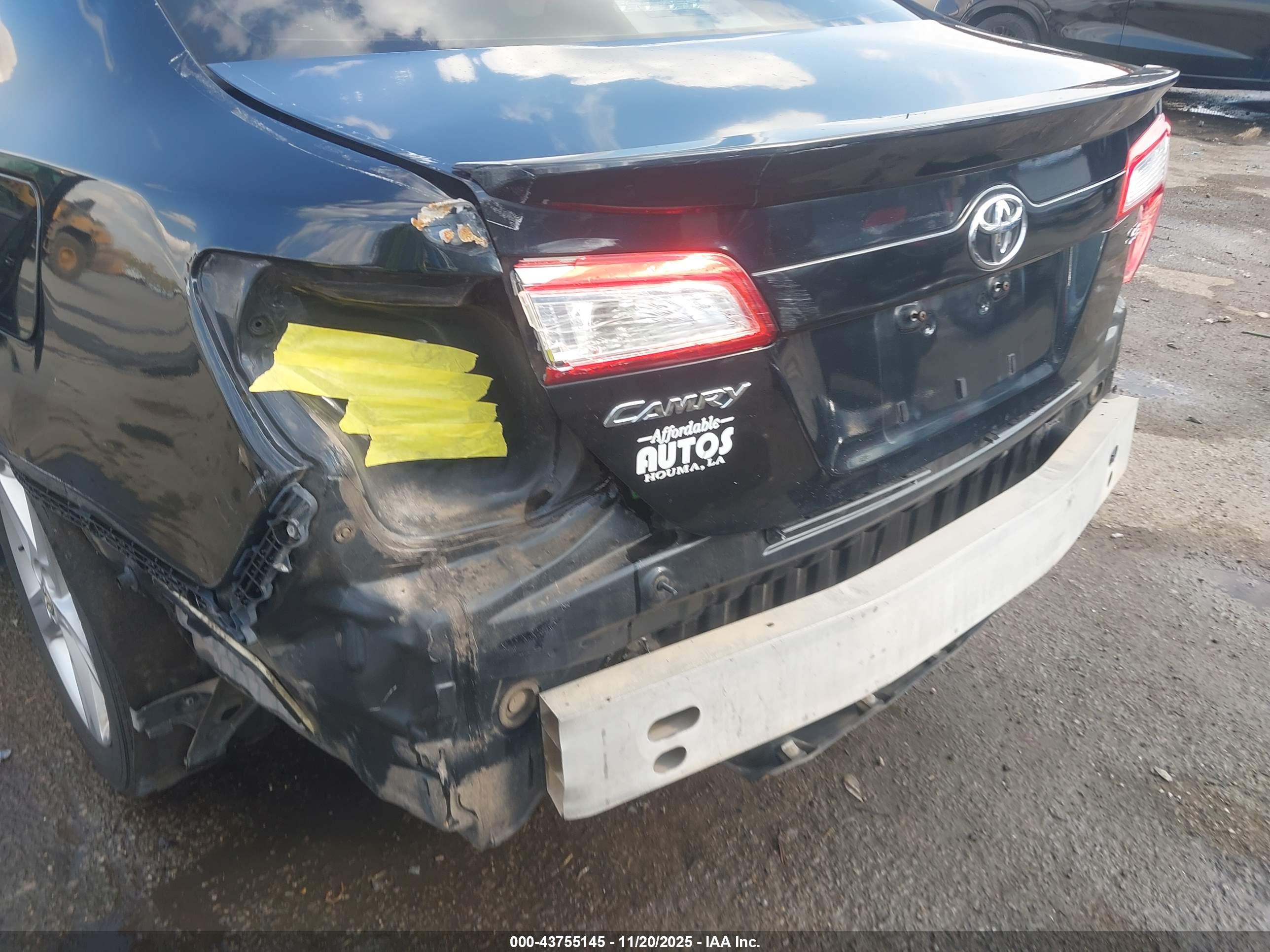 TOYOTA CAMRY image 6