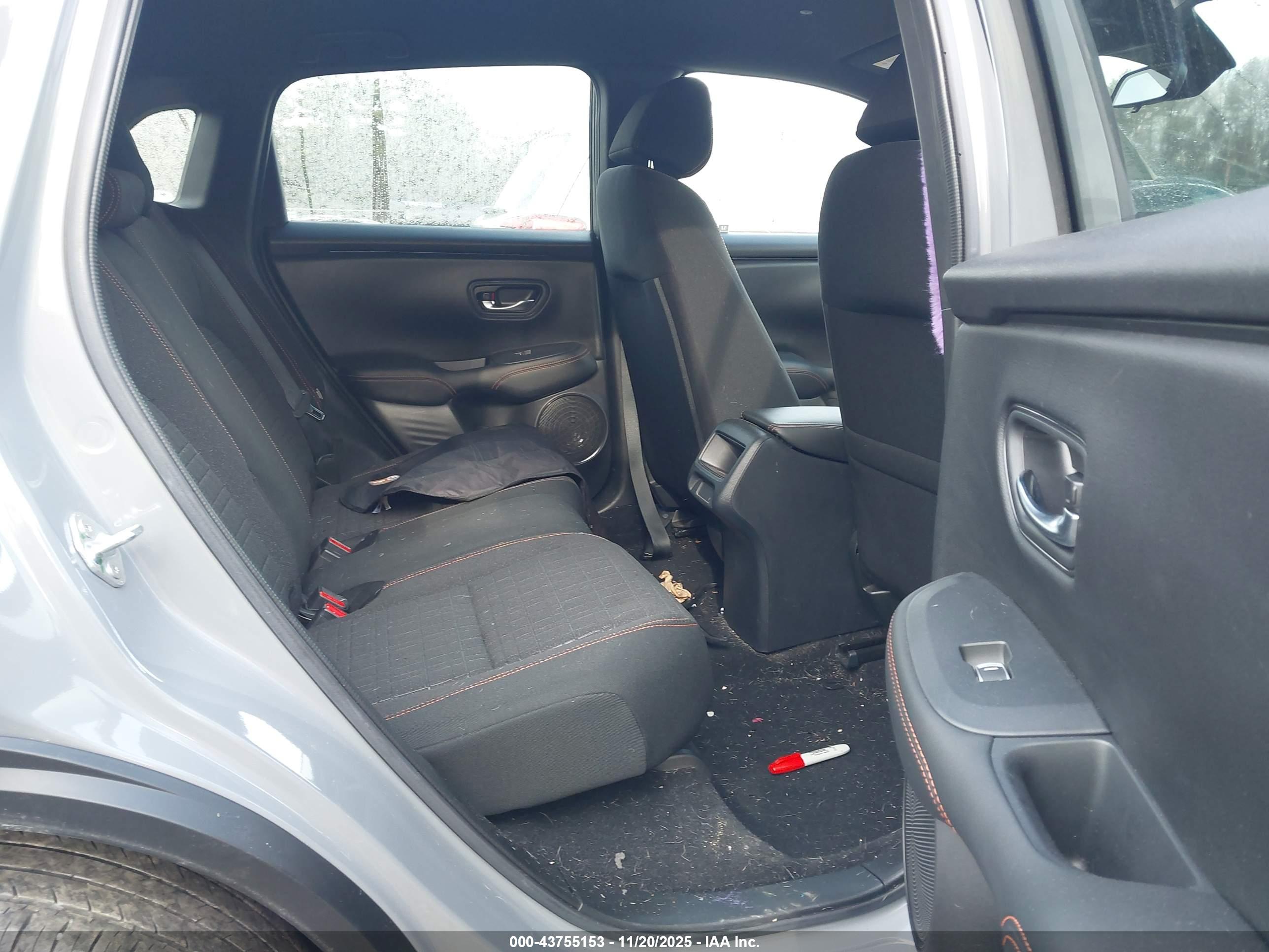 HONDA HR-V image 8