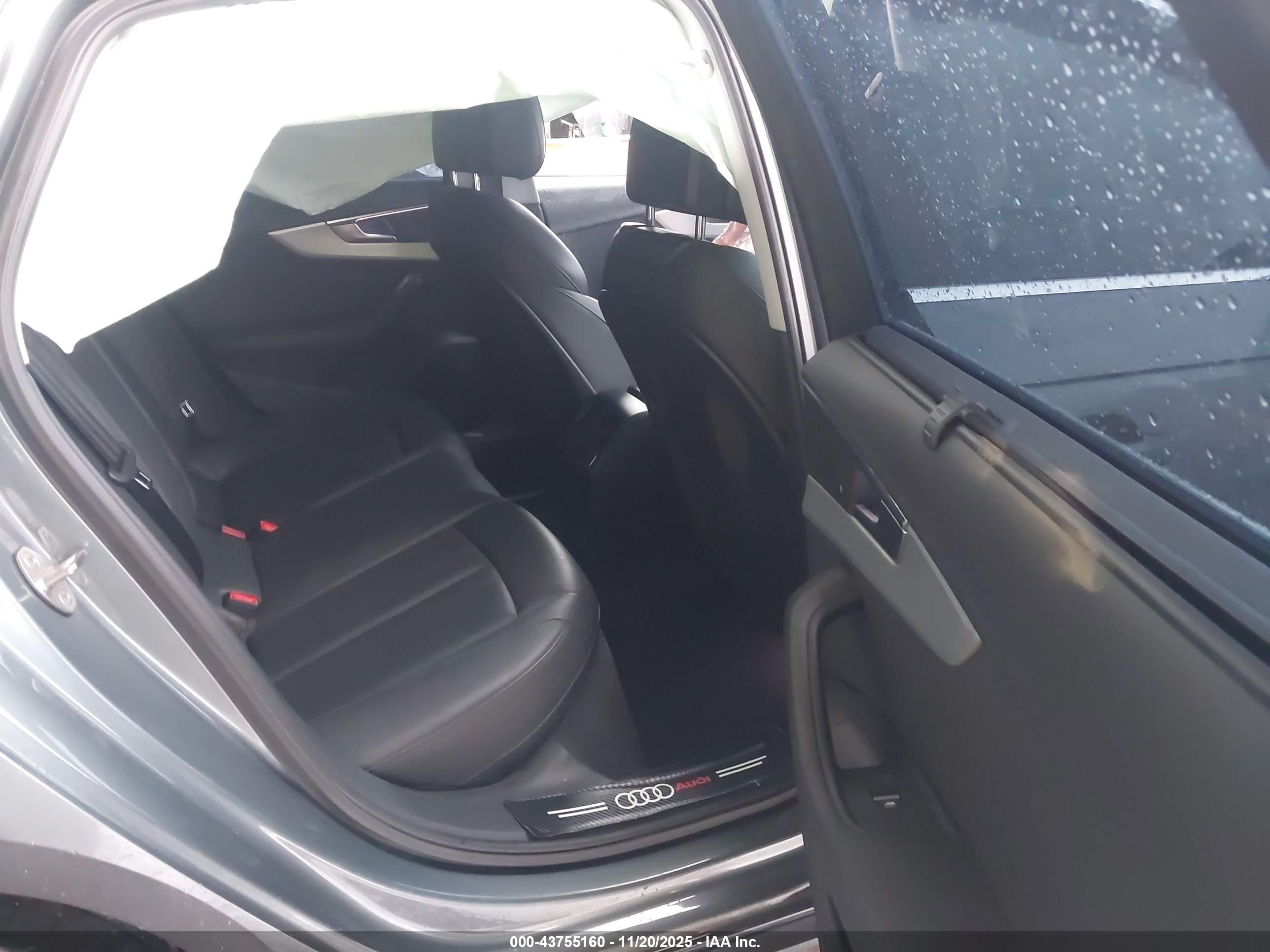 AUDI A4 image 8
