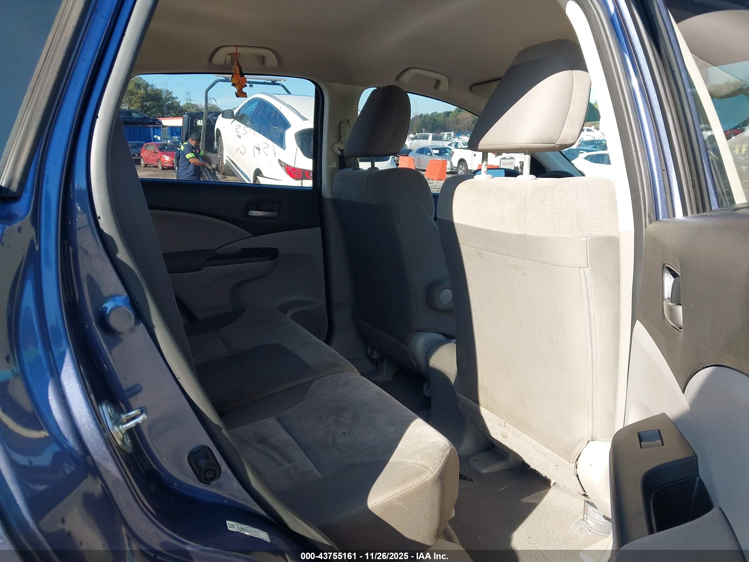 HONDA CR-V image 8