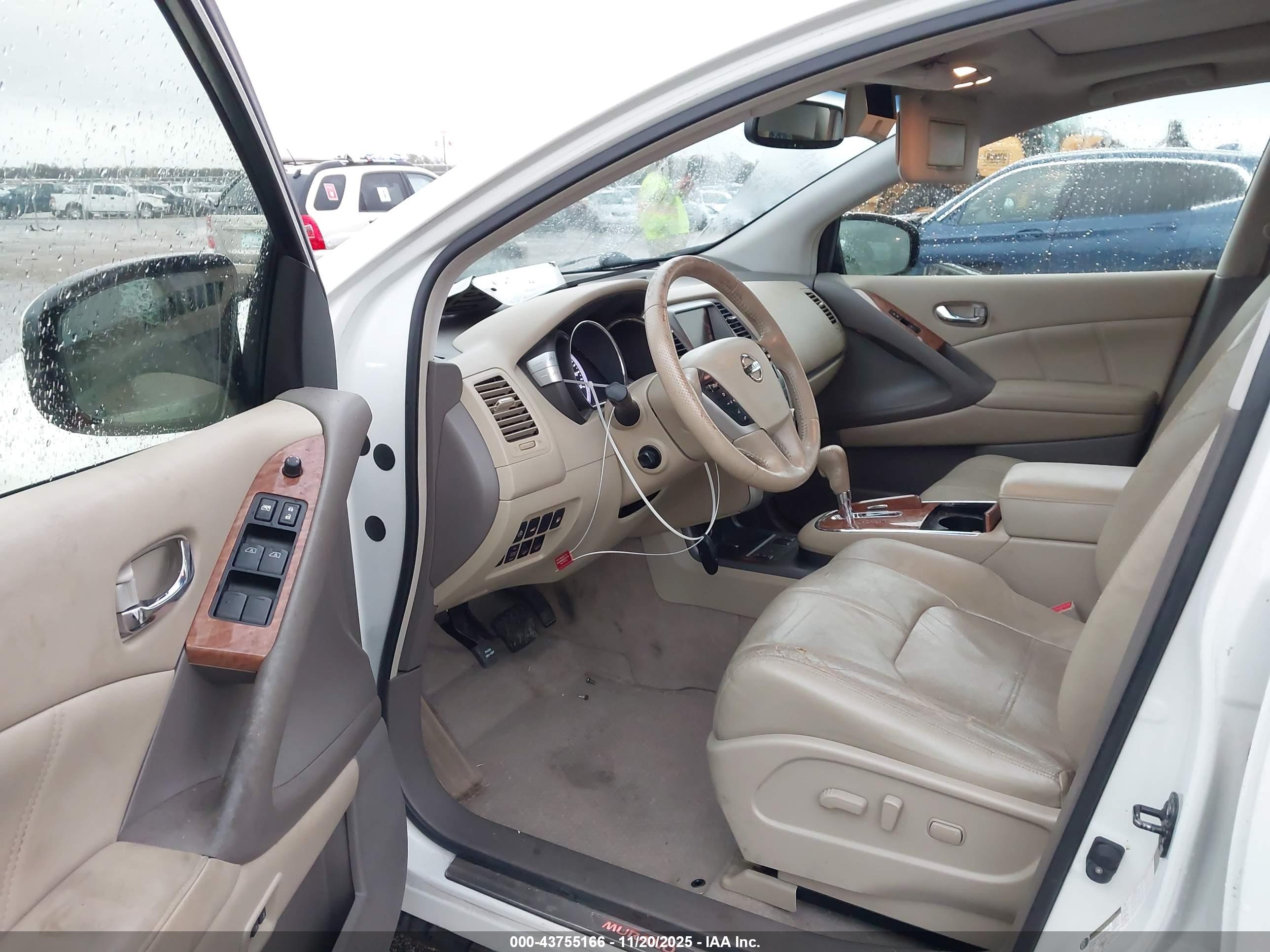 NISSAN MURANO image 5