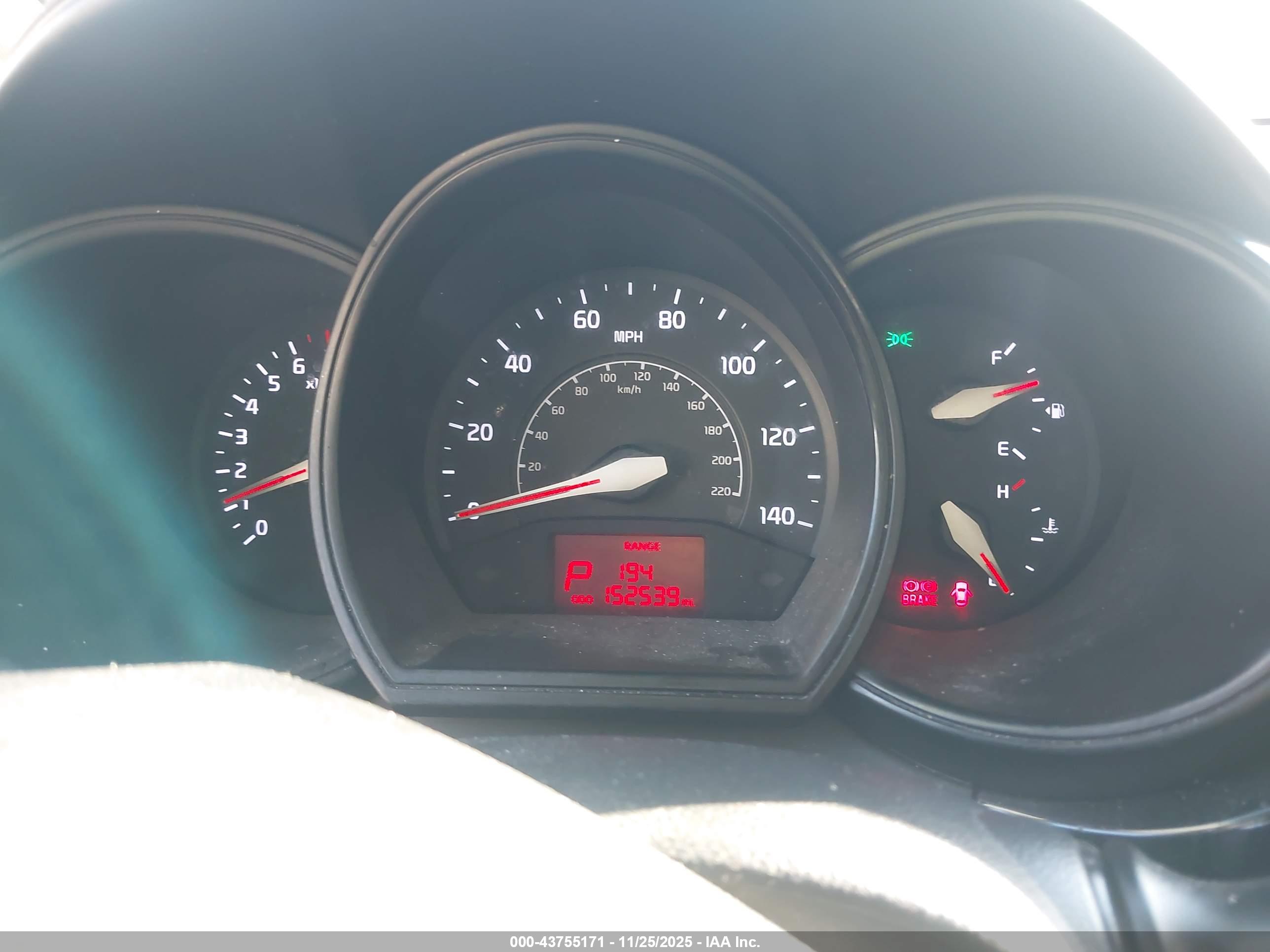 KIA RIO image 7