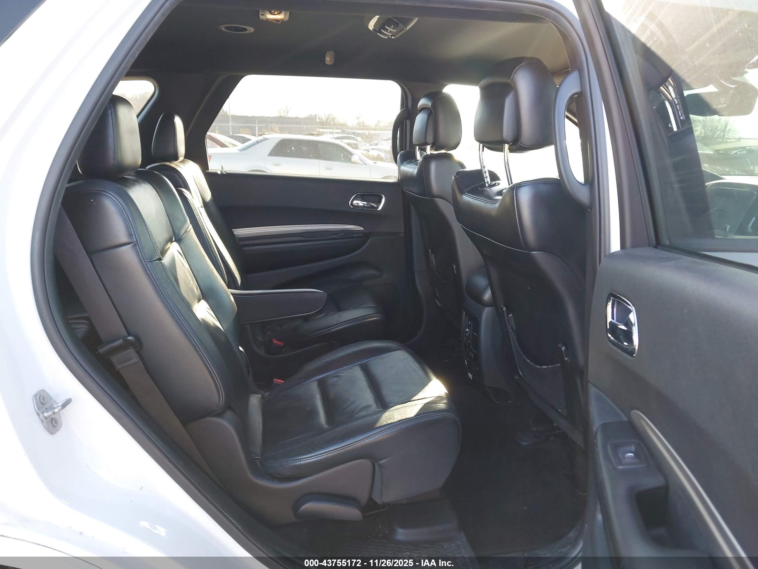 DODGE DURANGO image 8