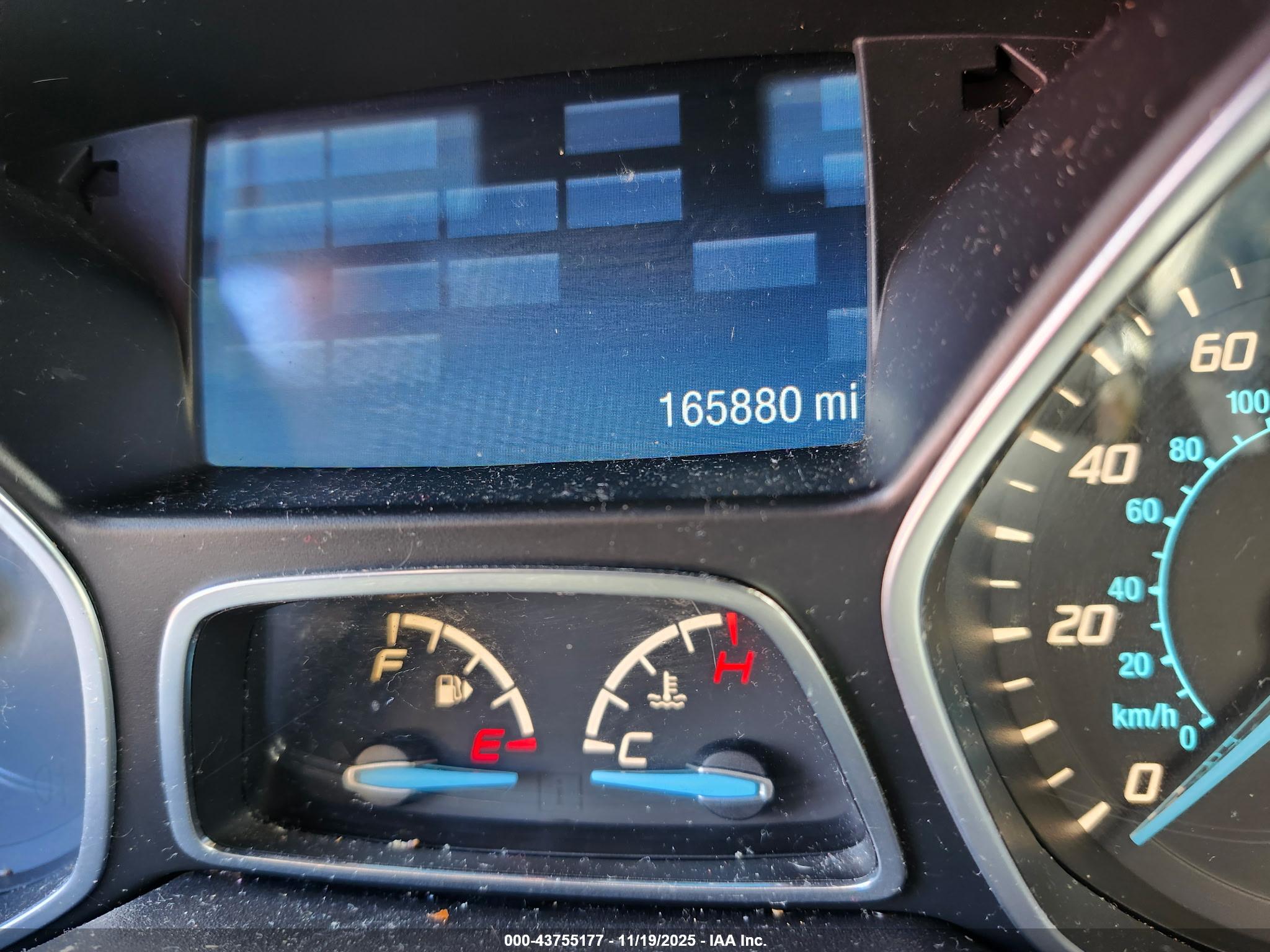 FORD ESCAPE image 7