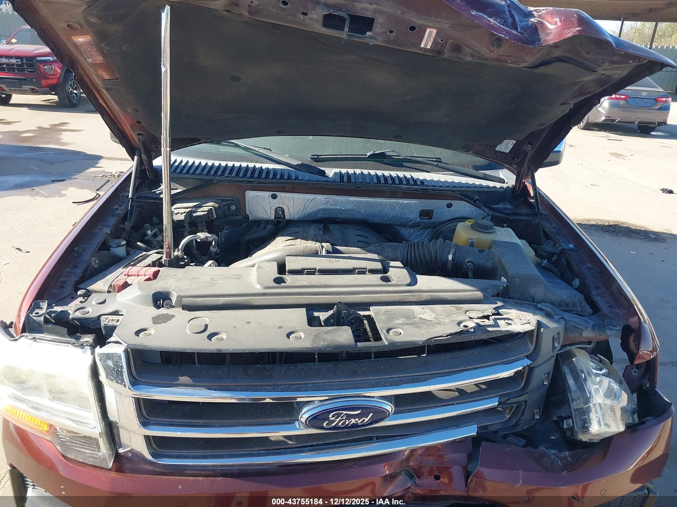 FORD EXPEDITION image 10