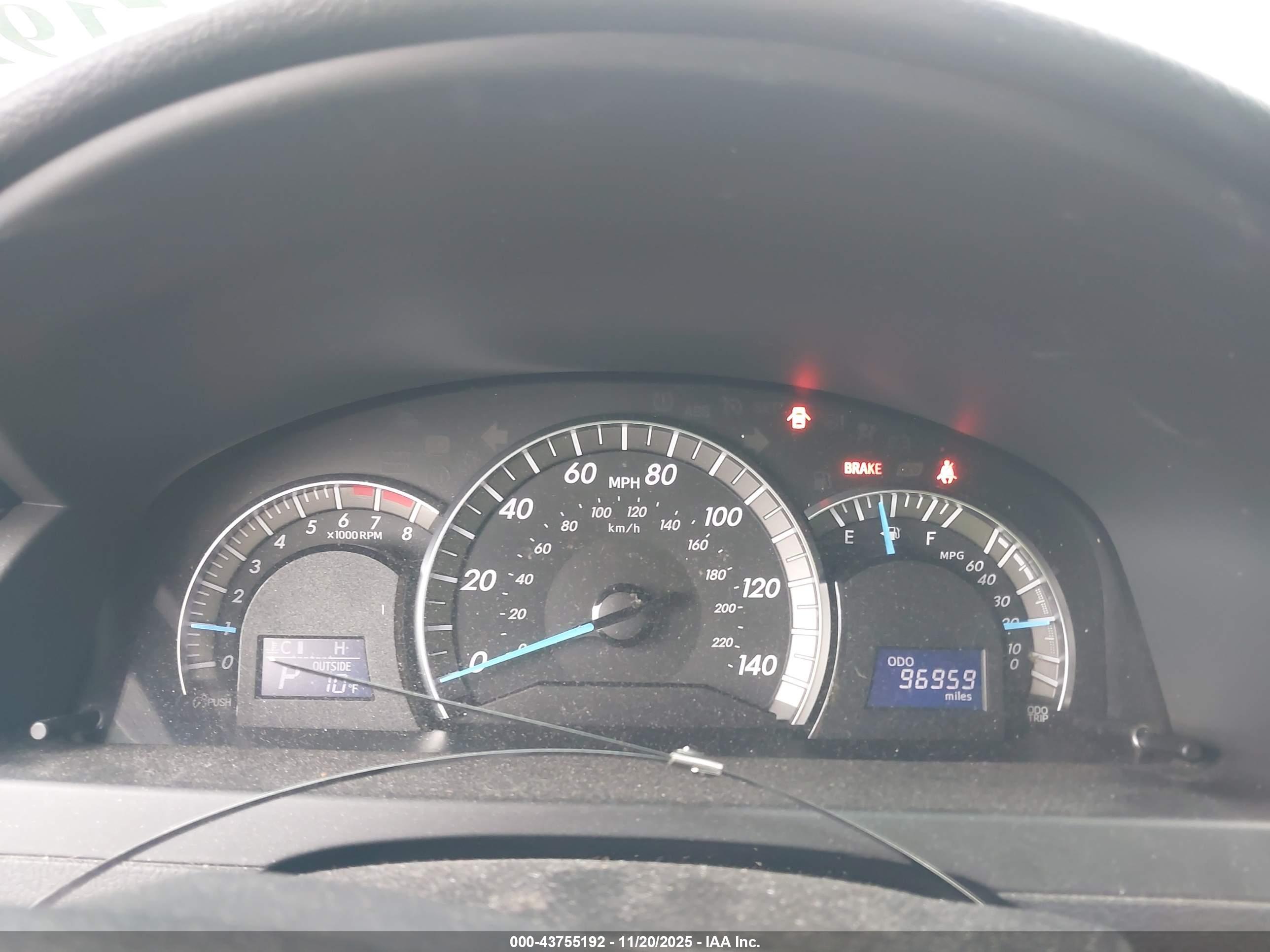 TOYOTA CAMRY image 7