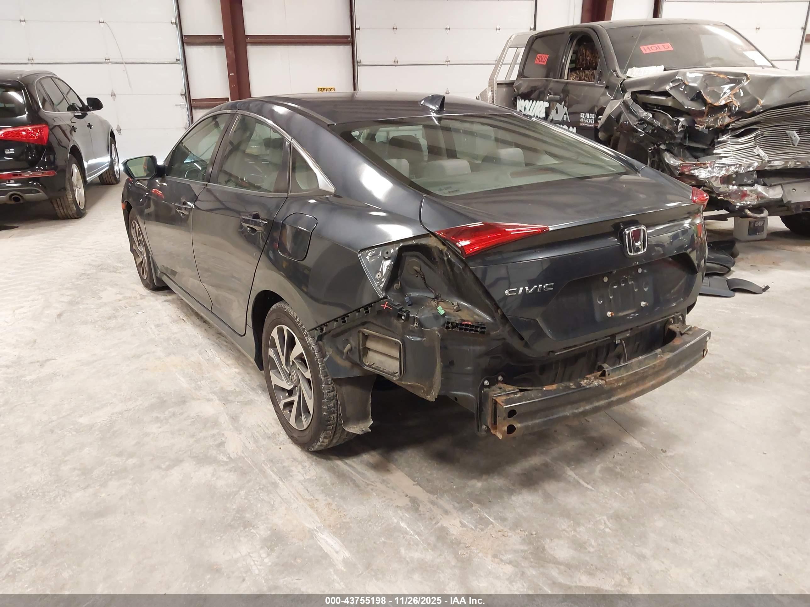 HONDA CIVIC image 3