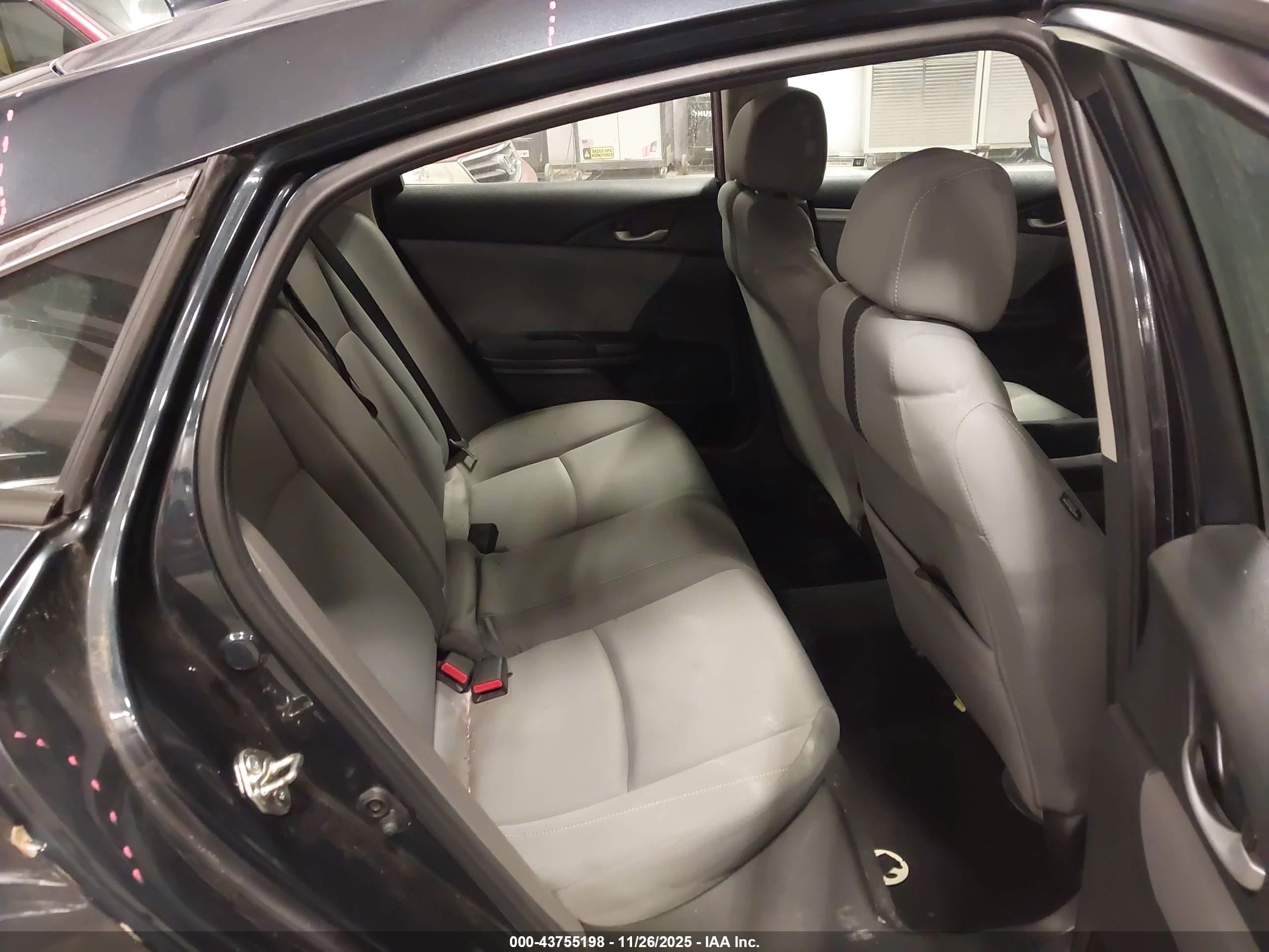 HONDA CIVIC image 8