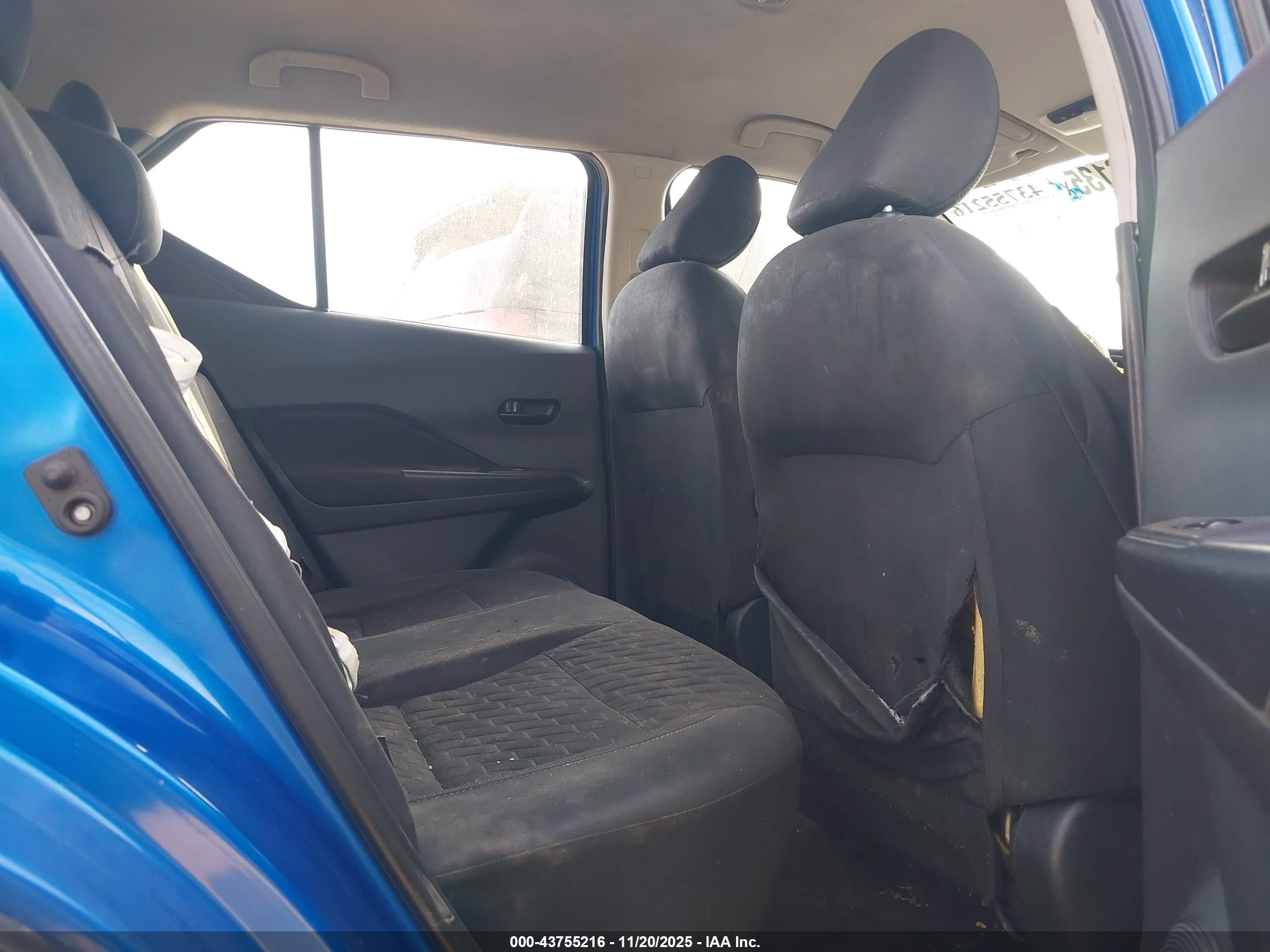 NISSAN KICKS image 8