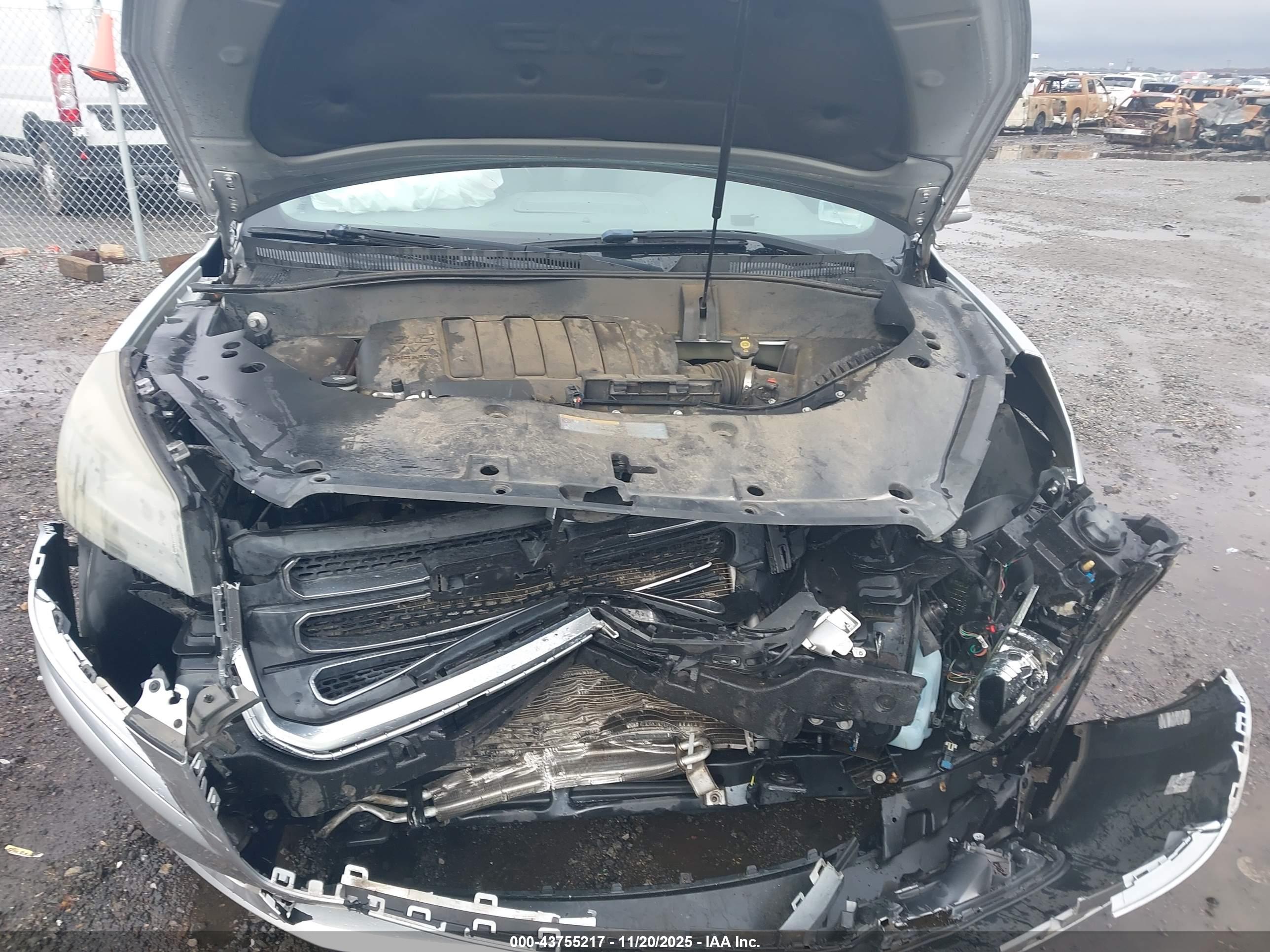 GMC ACADIA image 10