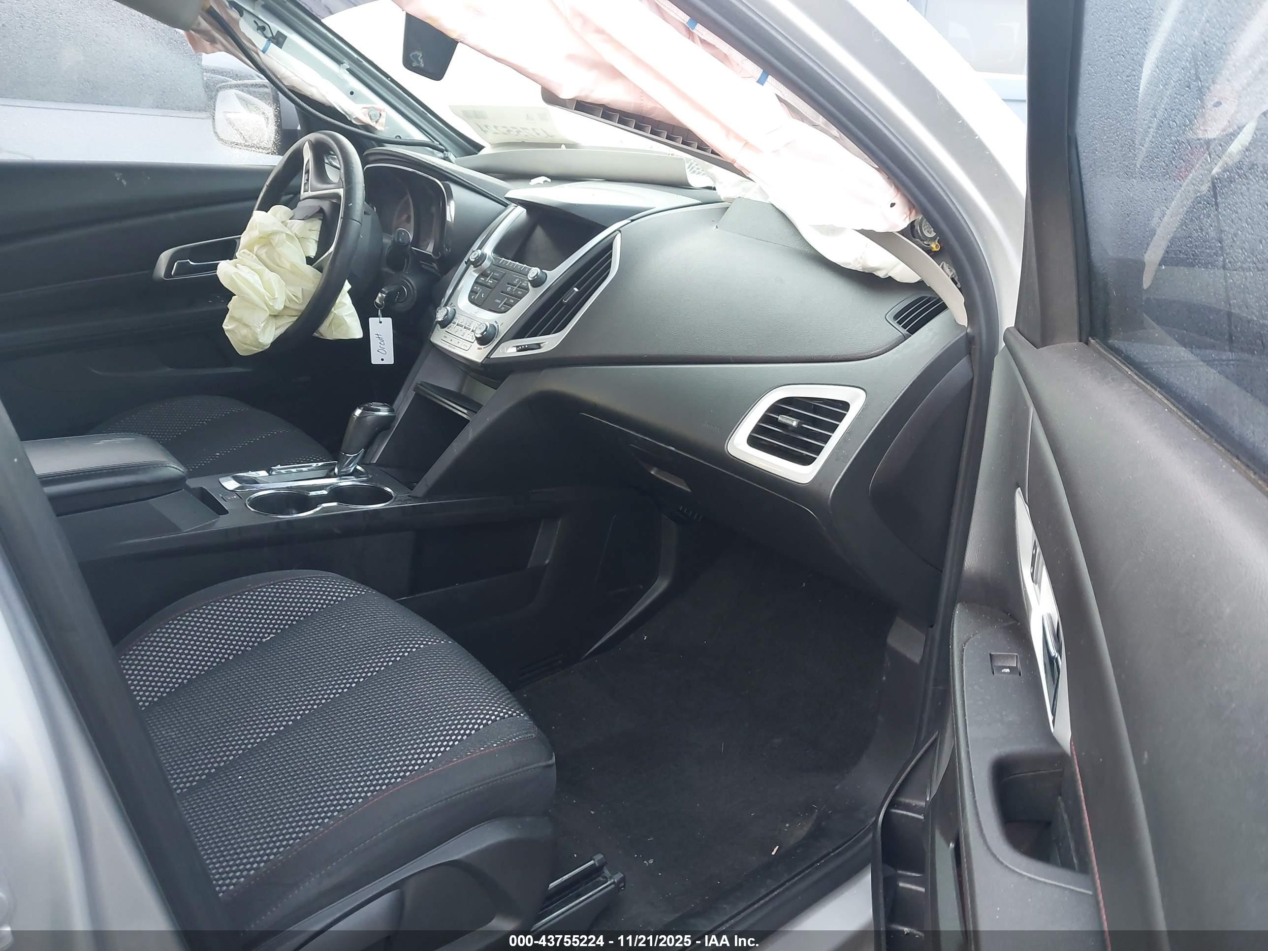 GMC TERRAIN image 5