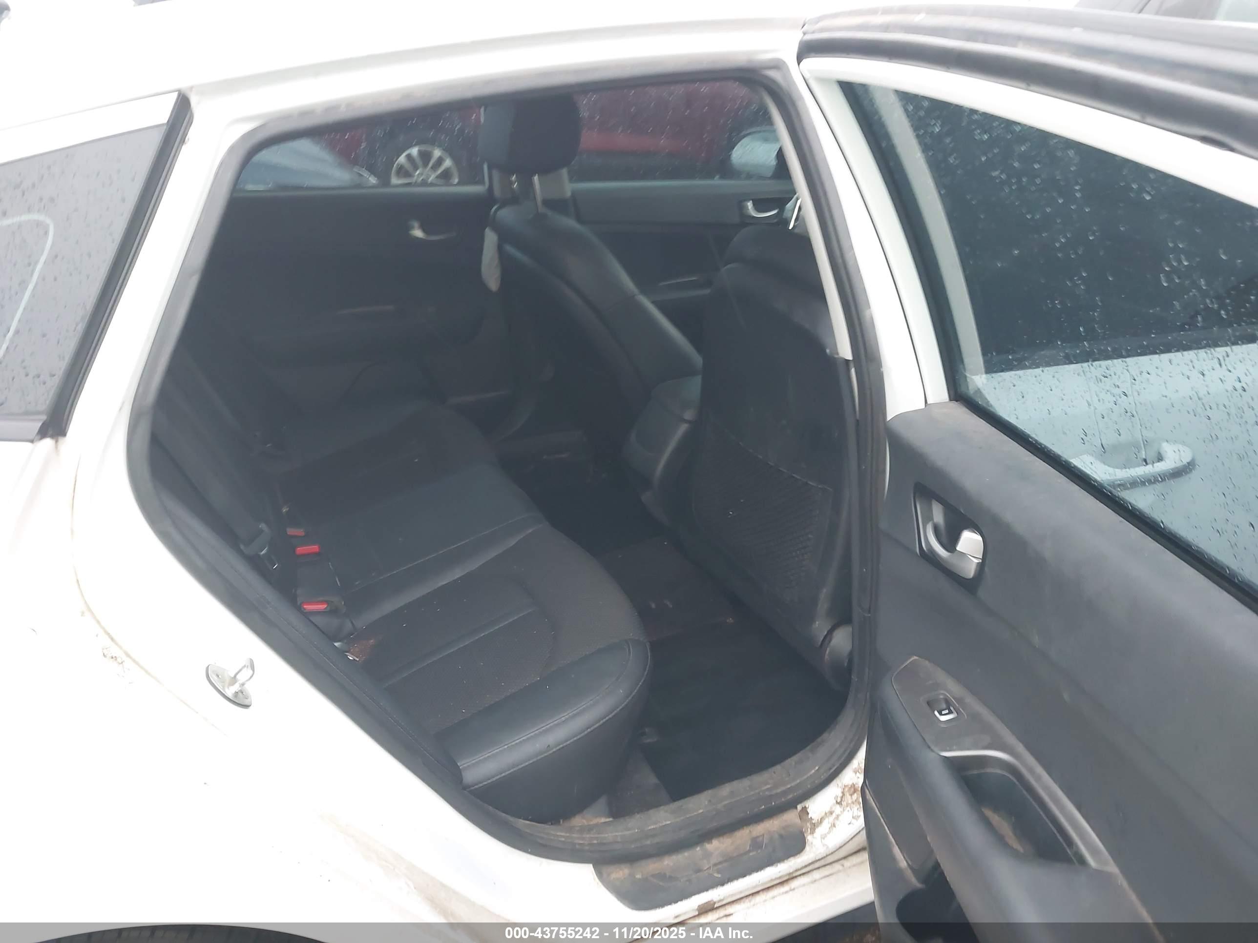 KIA OPTIMA image 8
