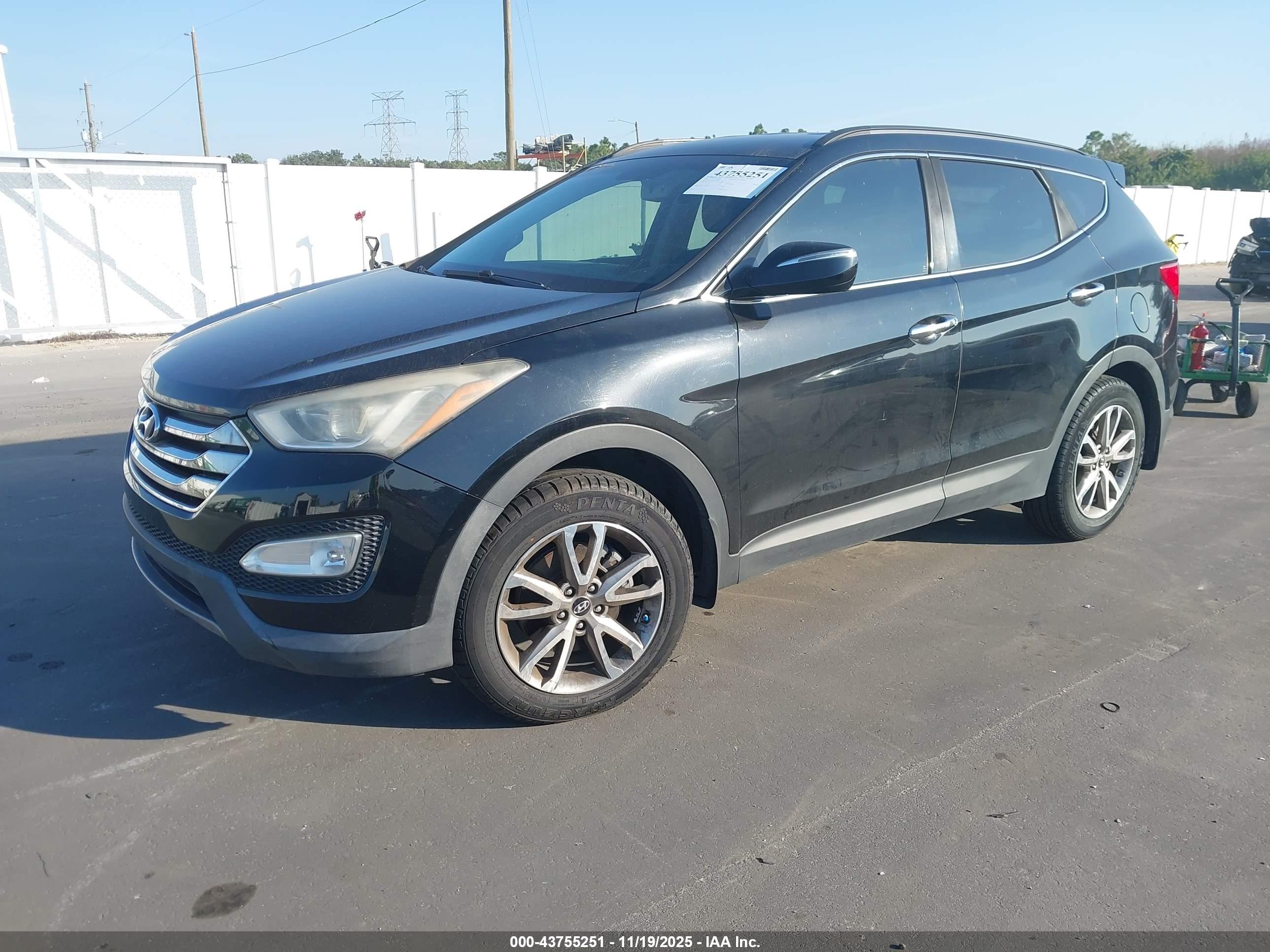 HYUNDAI SANTA image 2