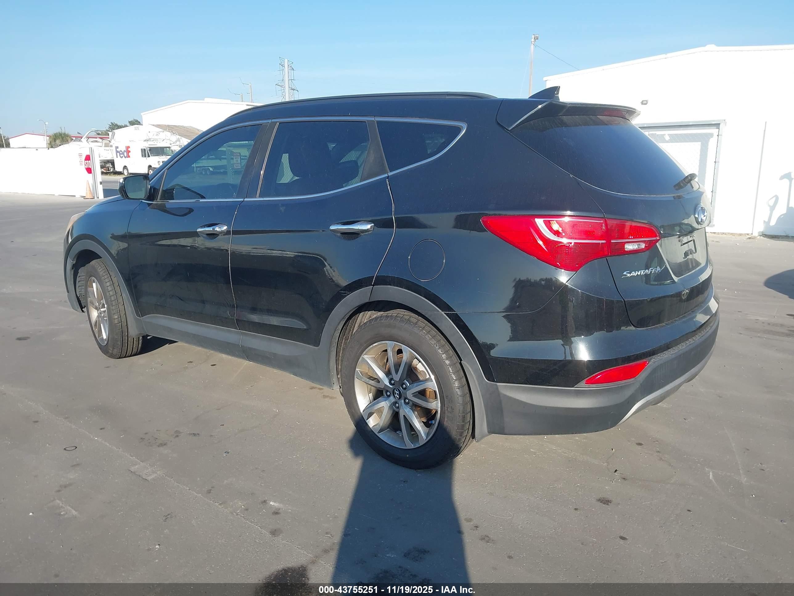 HYUNDAI SANTA image 3