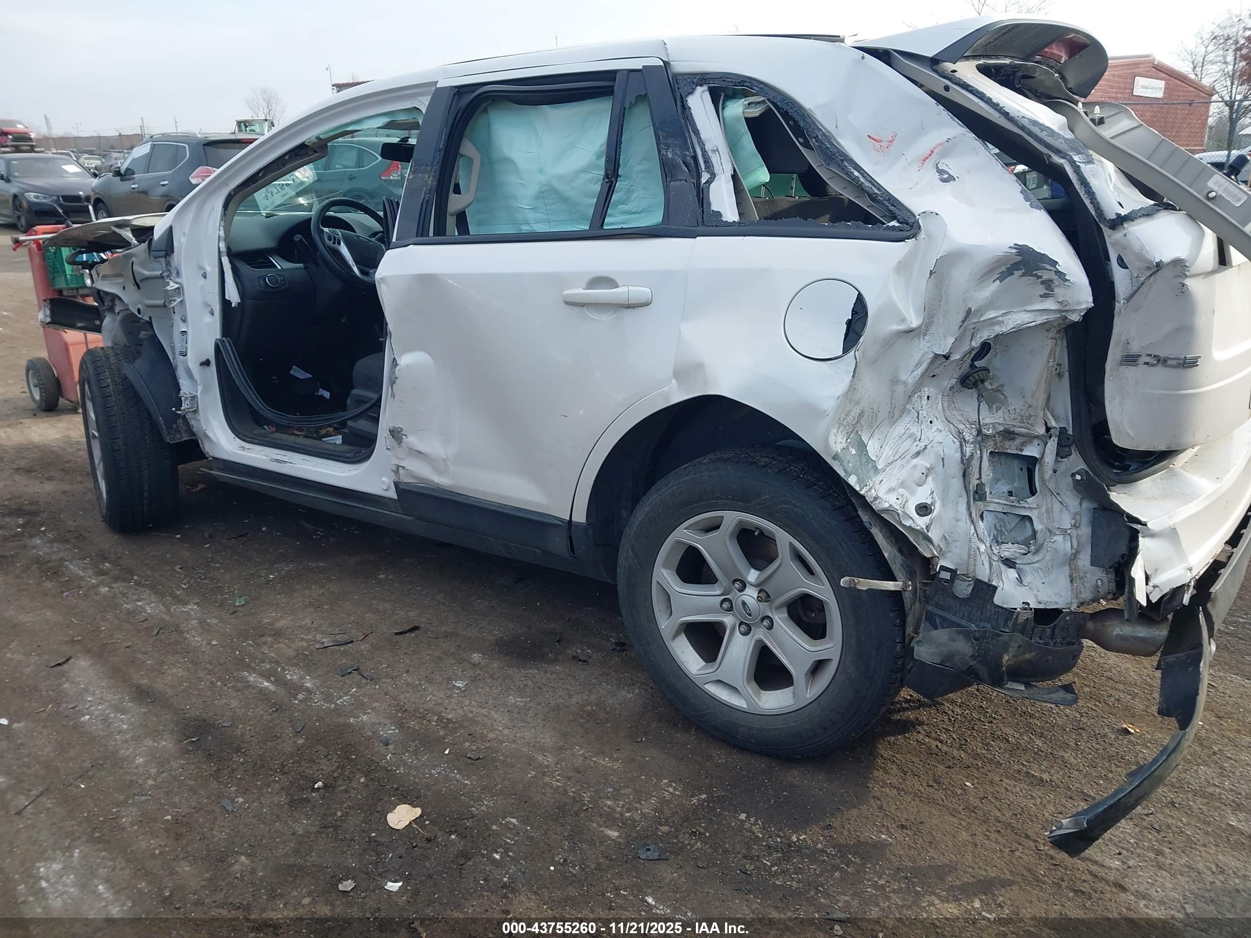 FORD EDGE image 3