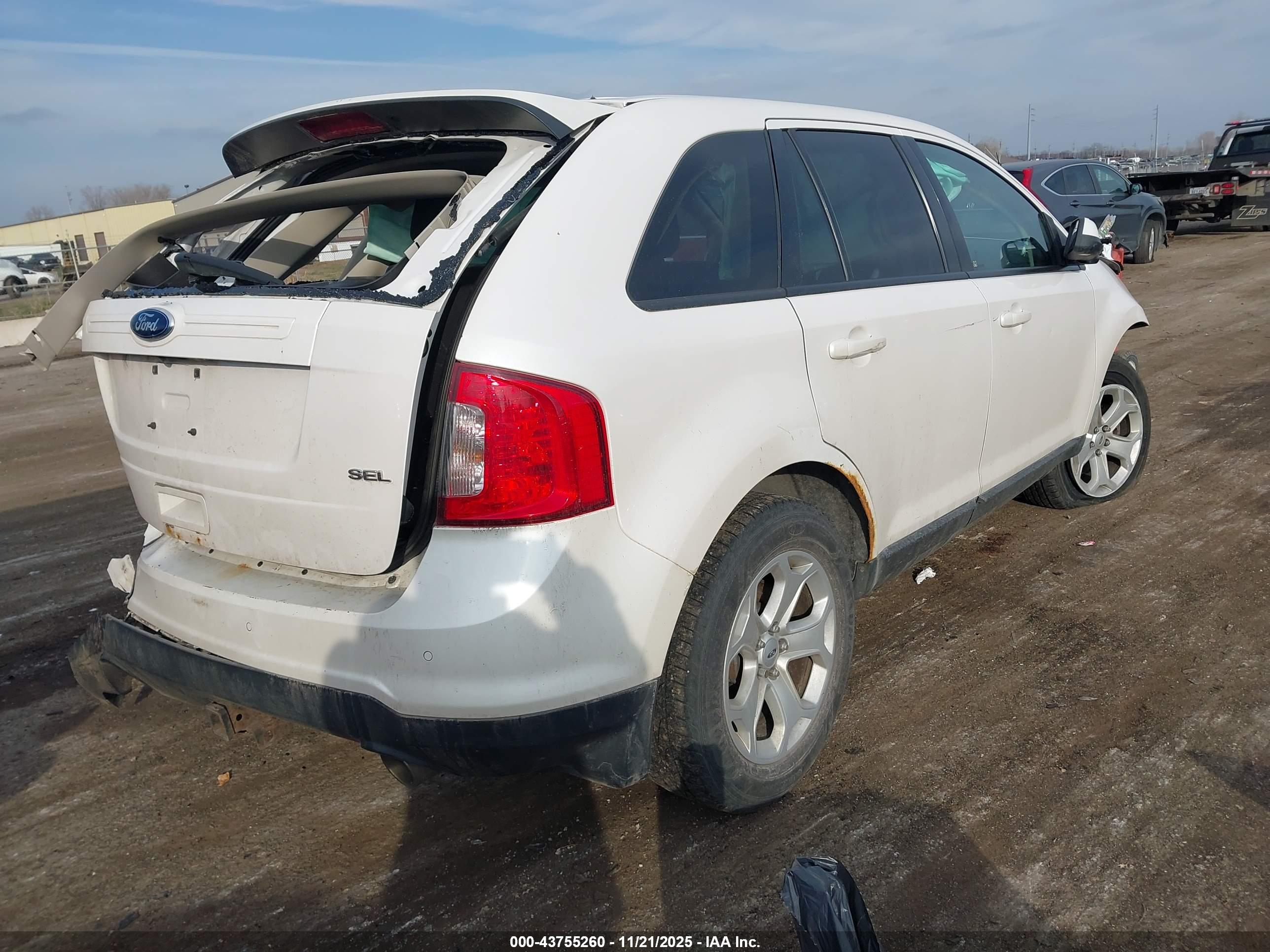 FORD EDGE image 4