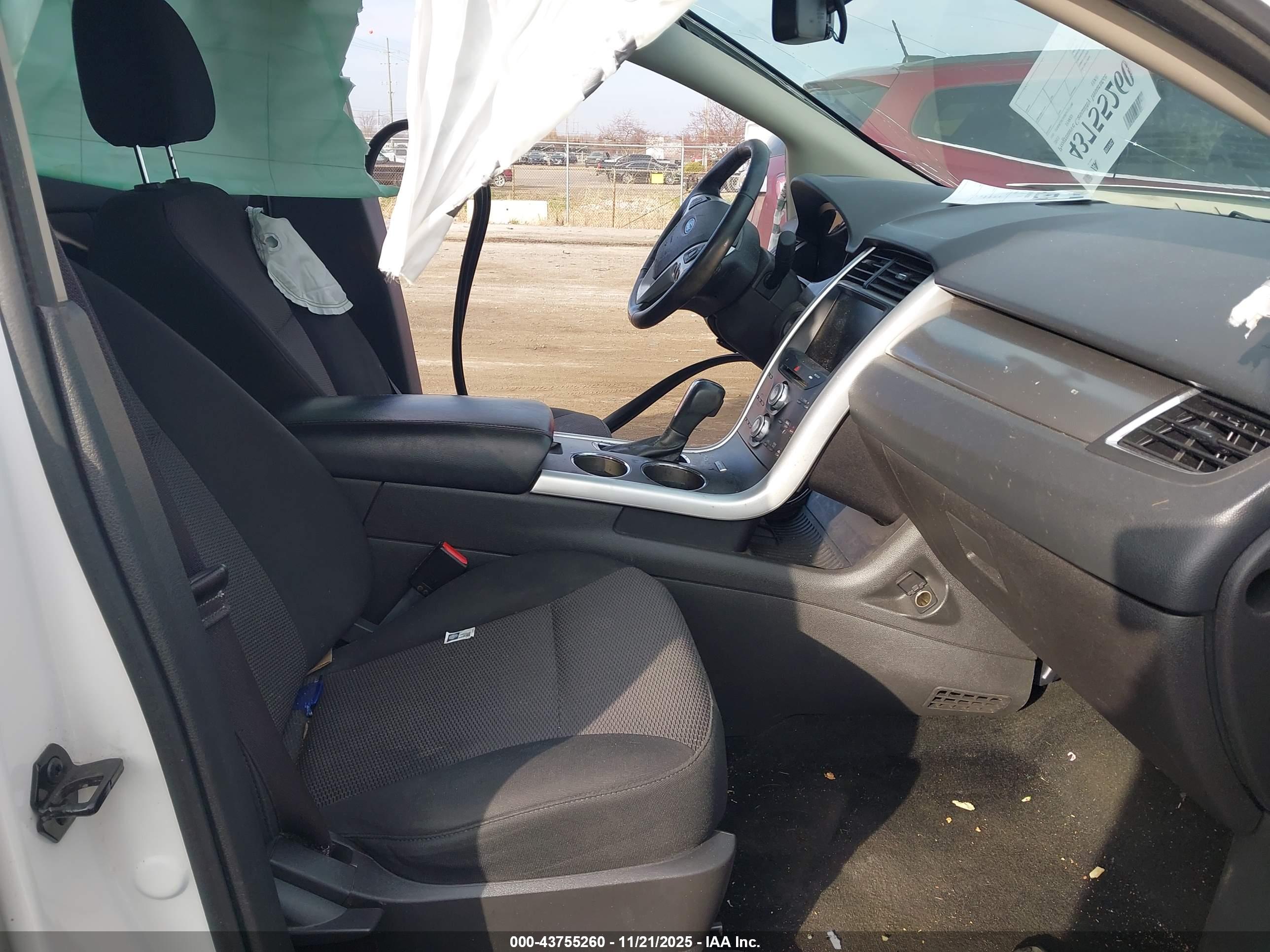 FORD EDGE image 5