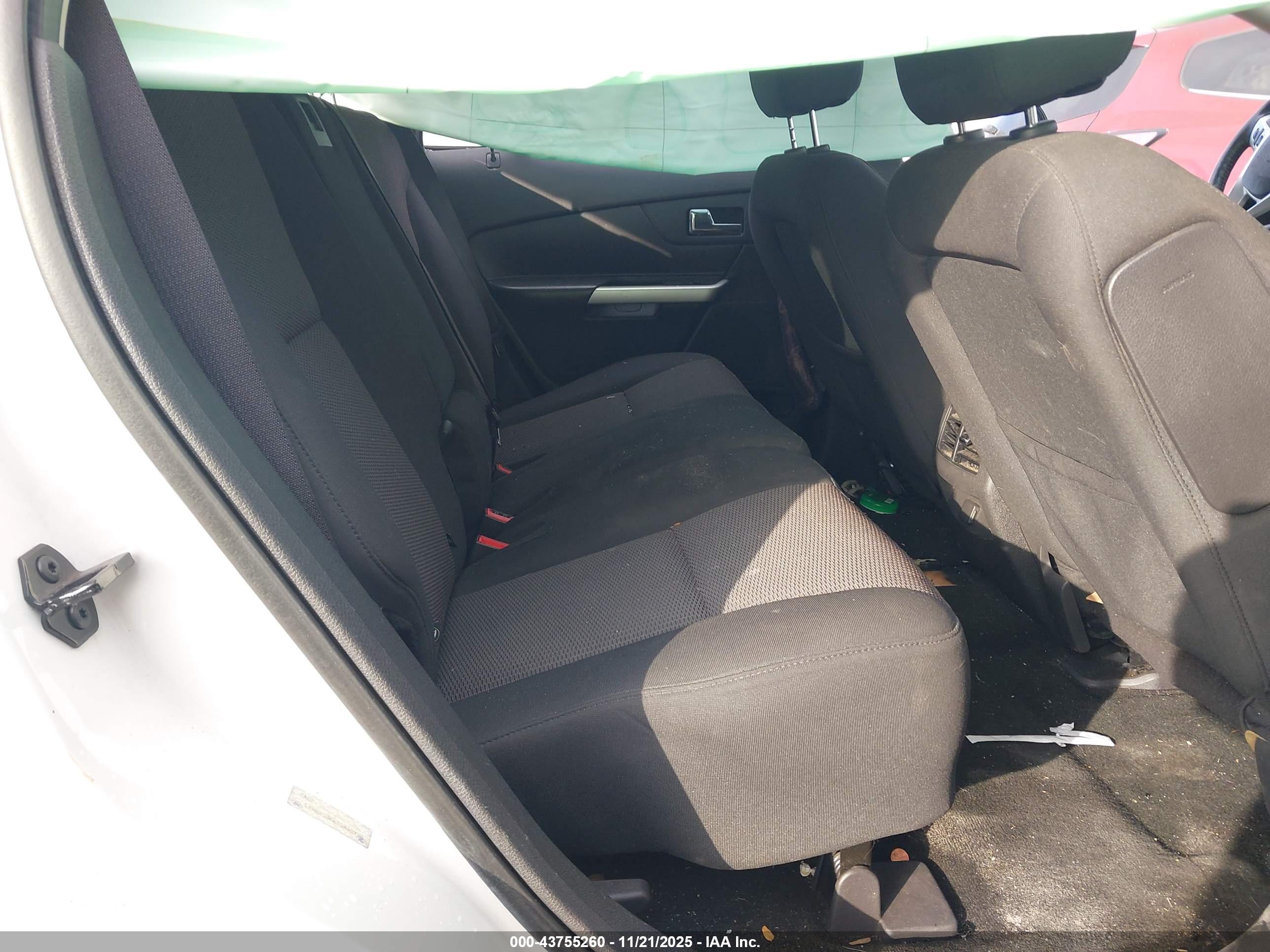 FORD EDGE image 8