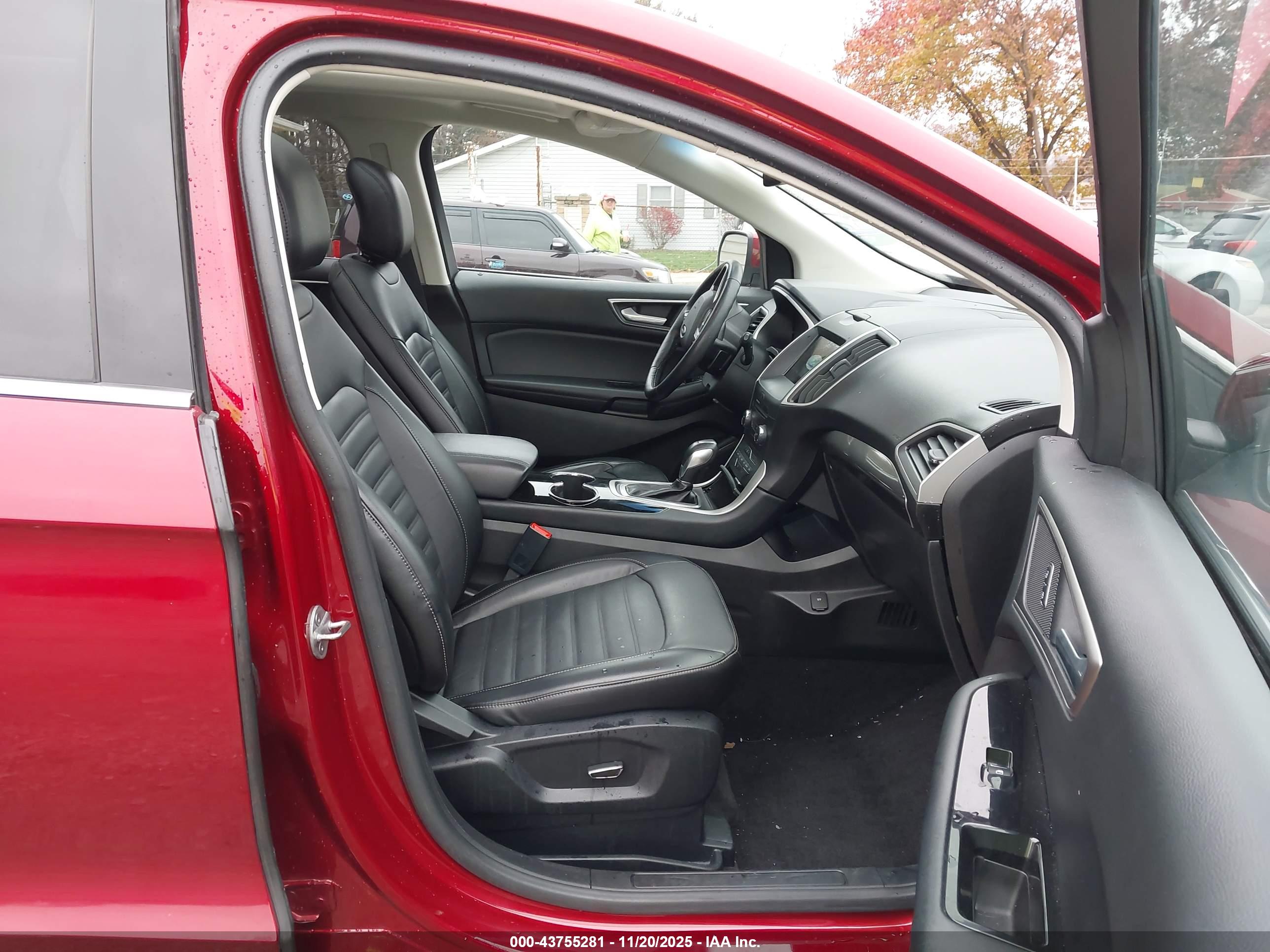 FORD EDGE image 5