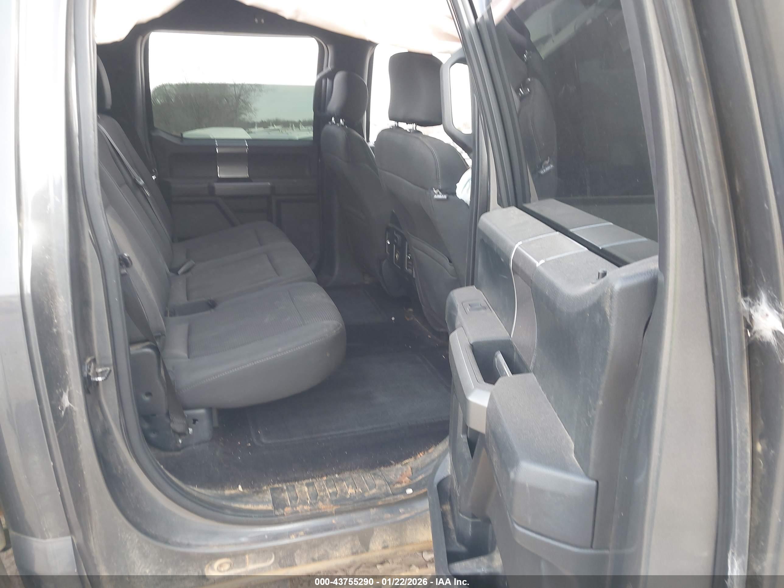 FORD F-150 image 8