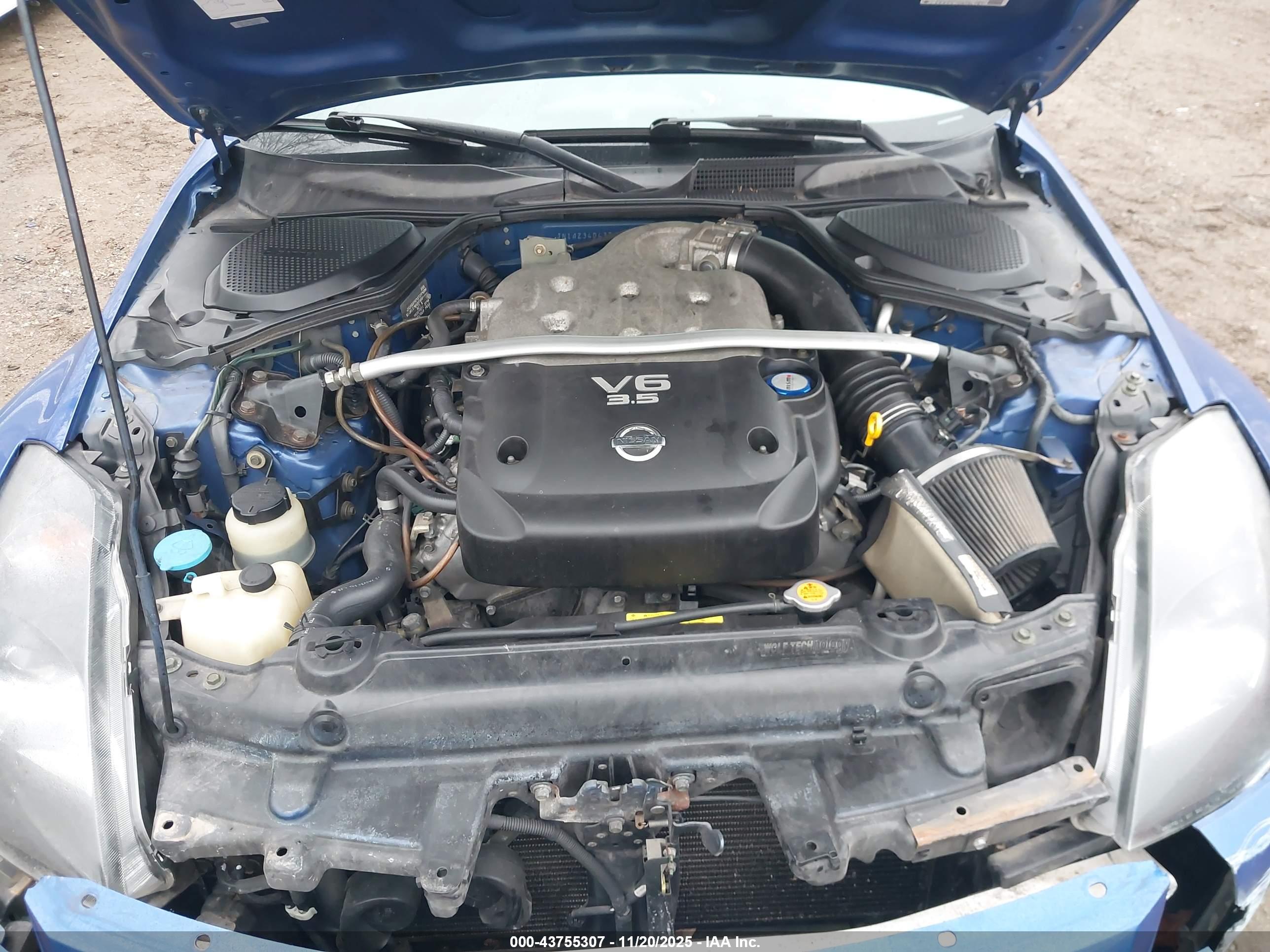 NISSAN 350Z image 10