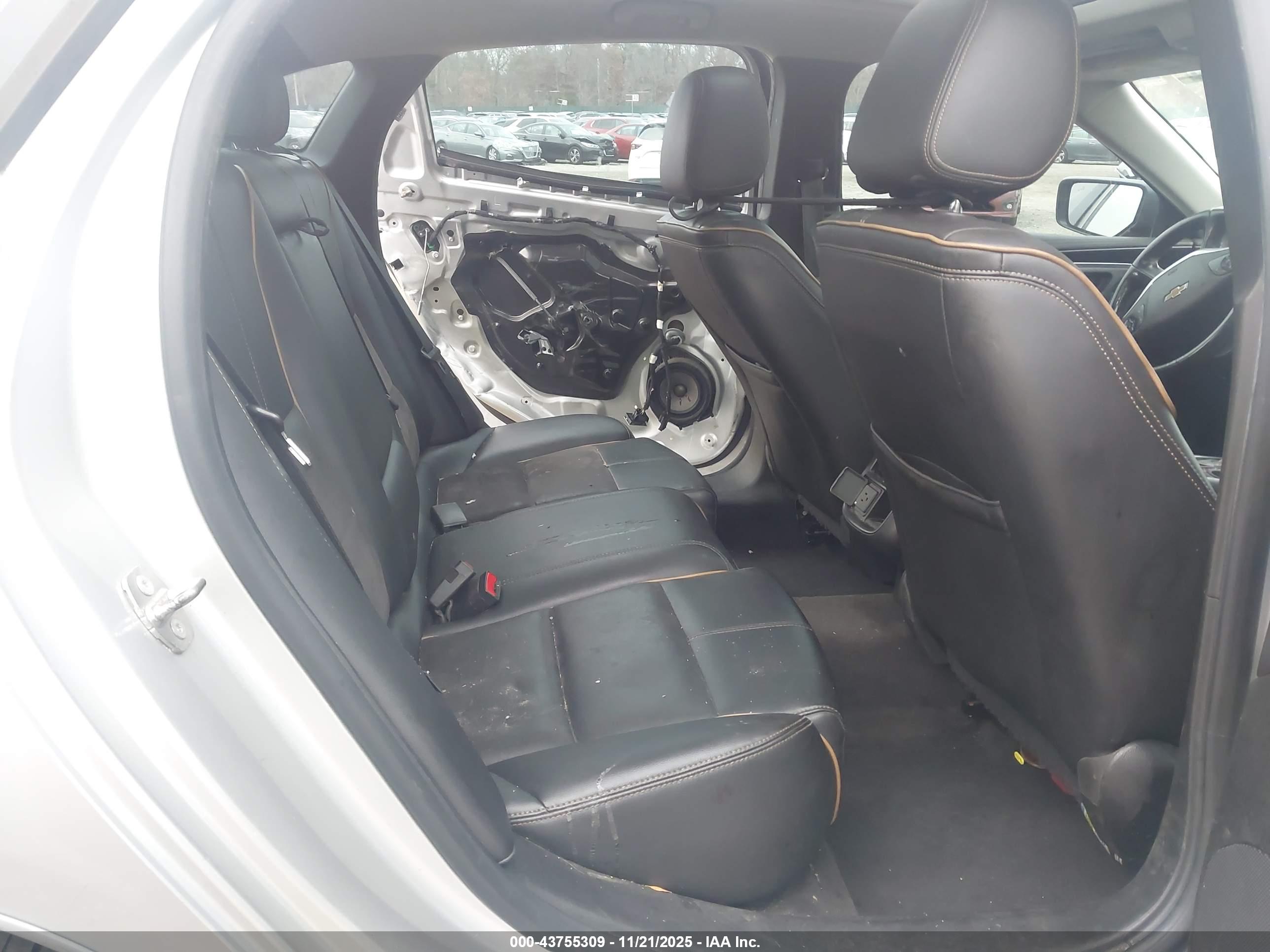 CHEVROLET IMPALA image 8