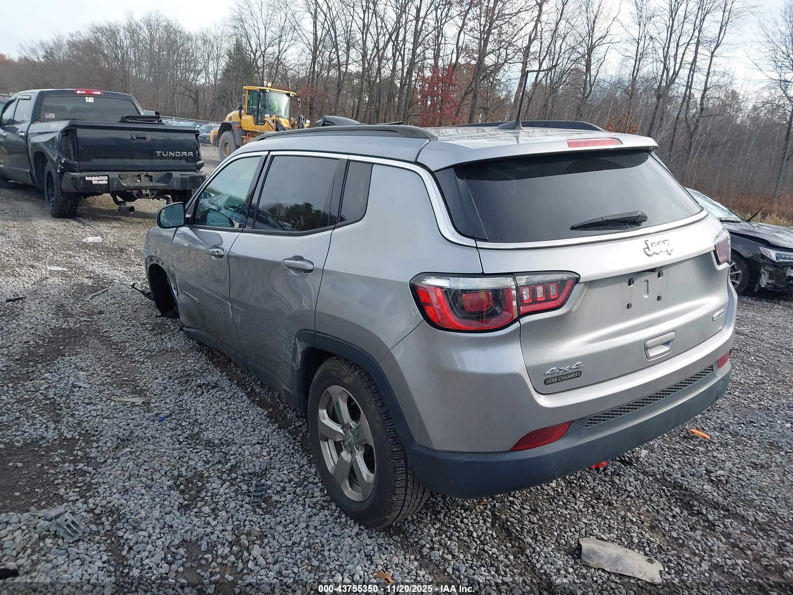 JEEP COMPASS image 3