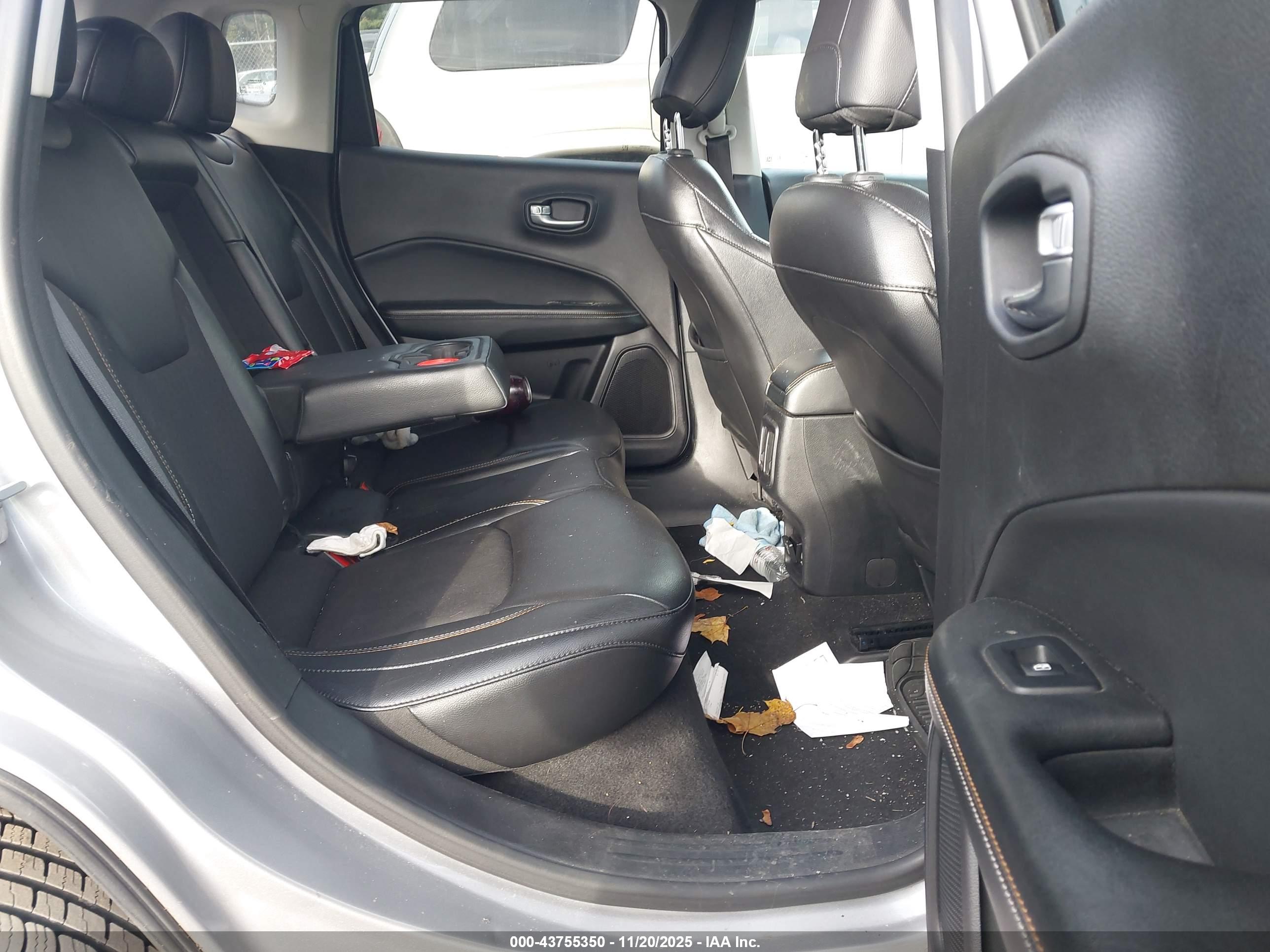 JEEP COMPASS image 8