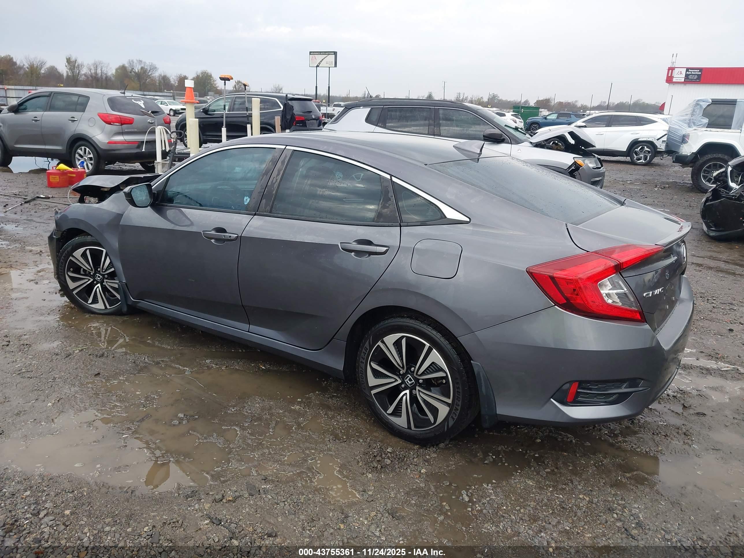 HONDA CIVIC image 3