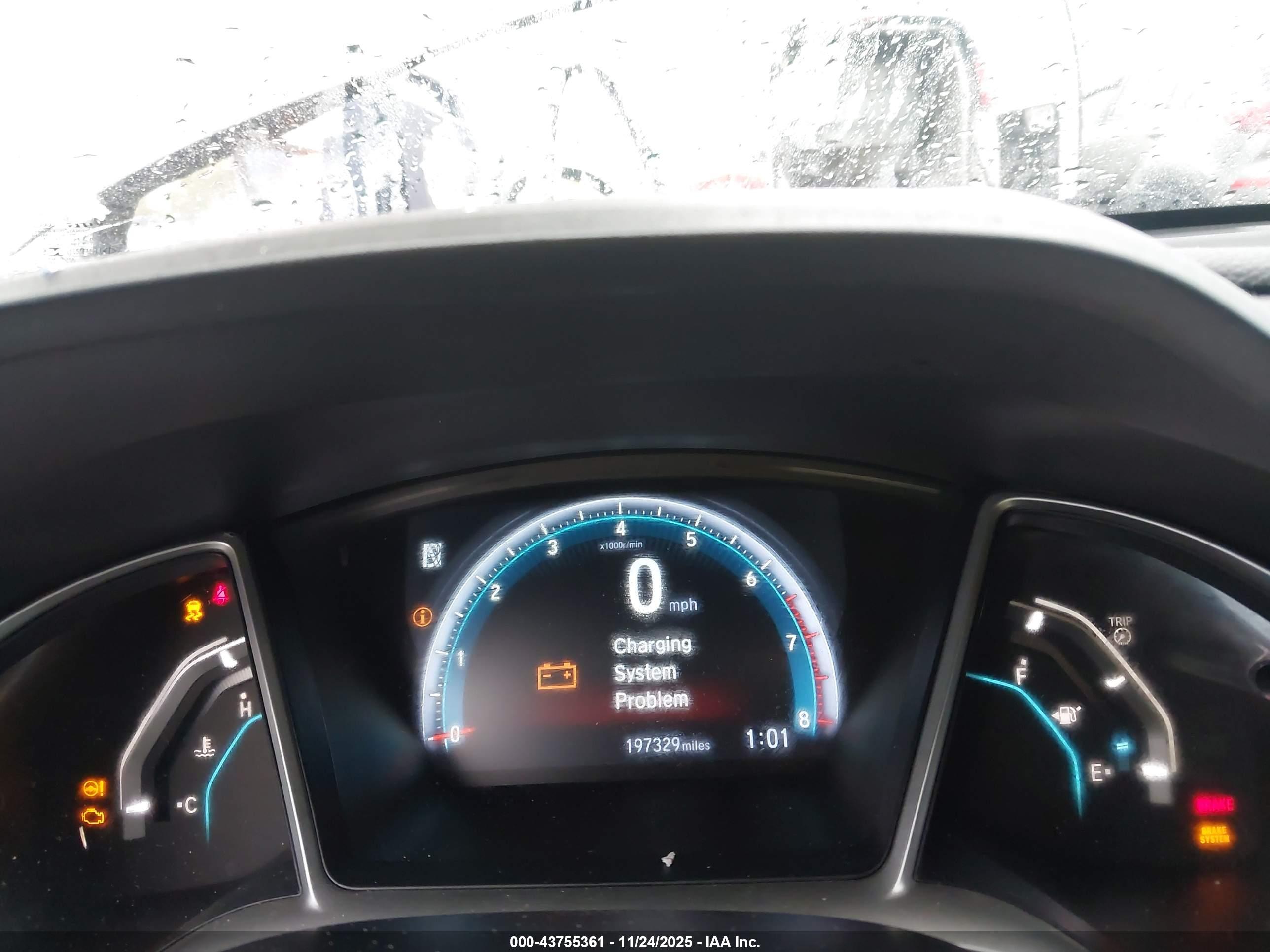 HONDA CIVIC image 7