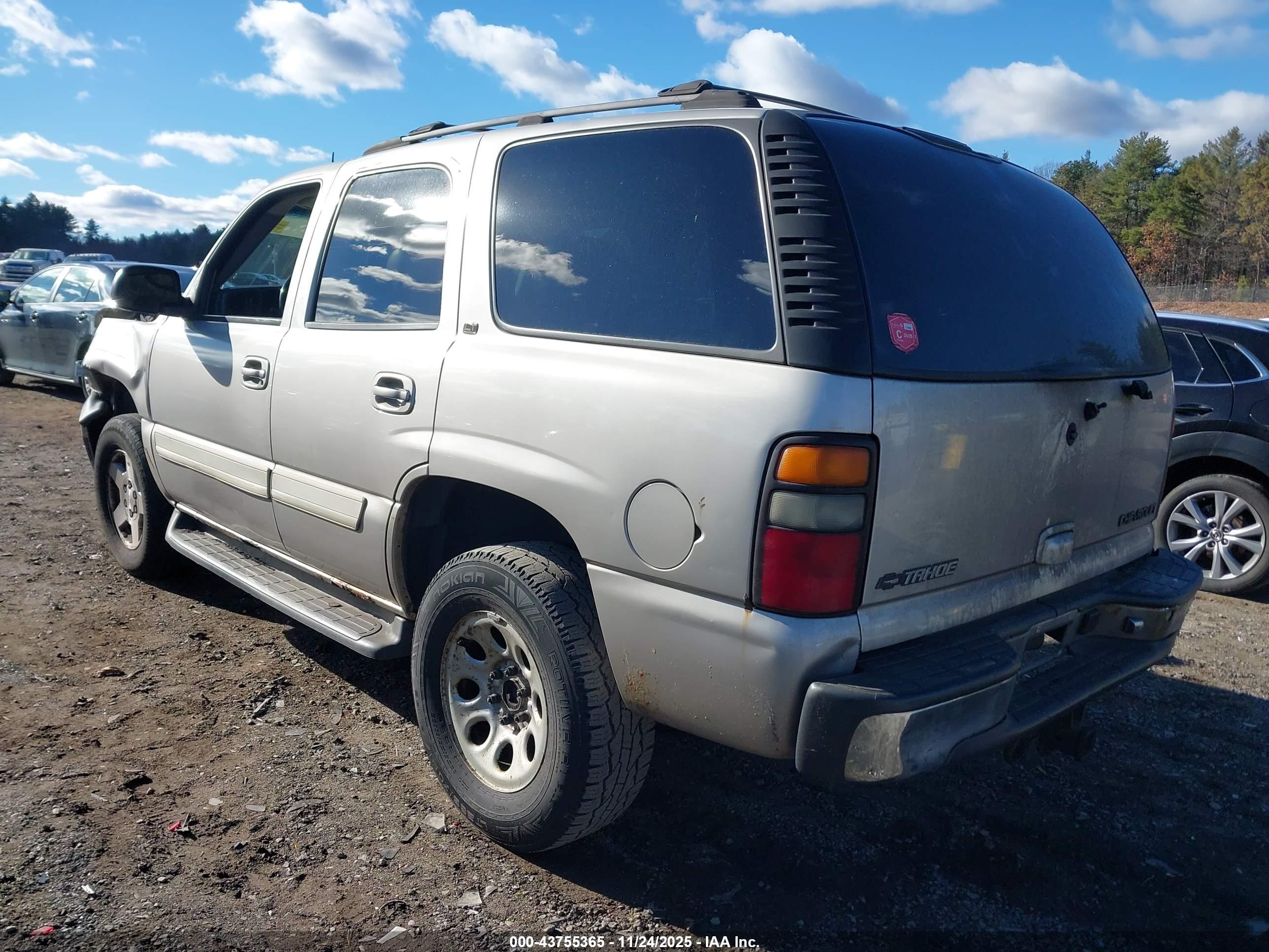 CHEVROLET TAHOE image 3
