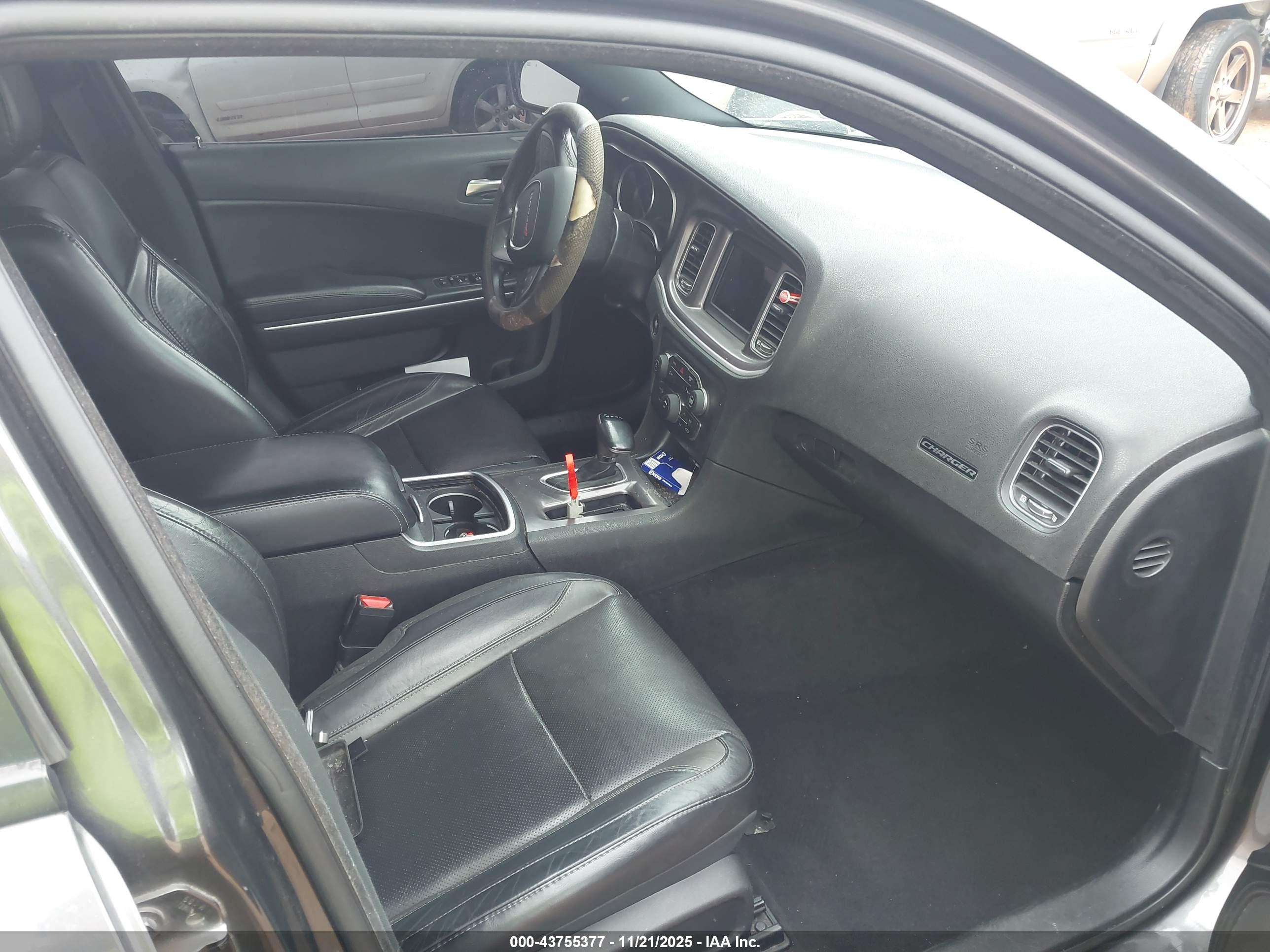 DODGE CHARGER image 5