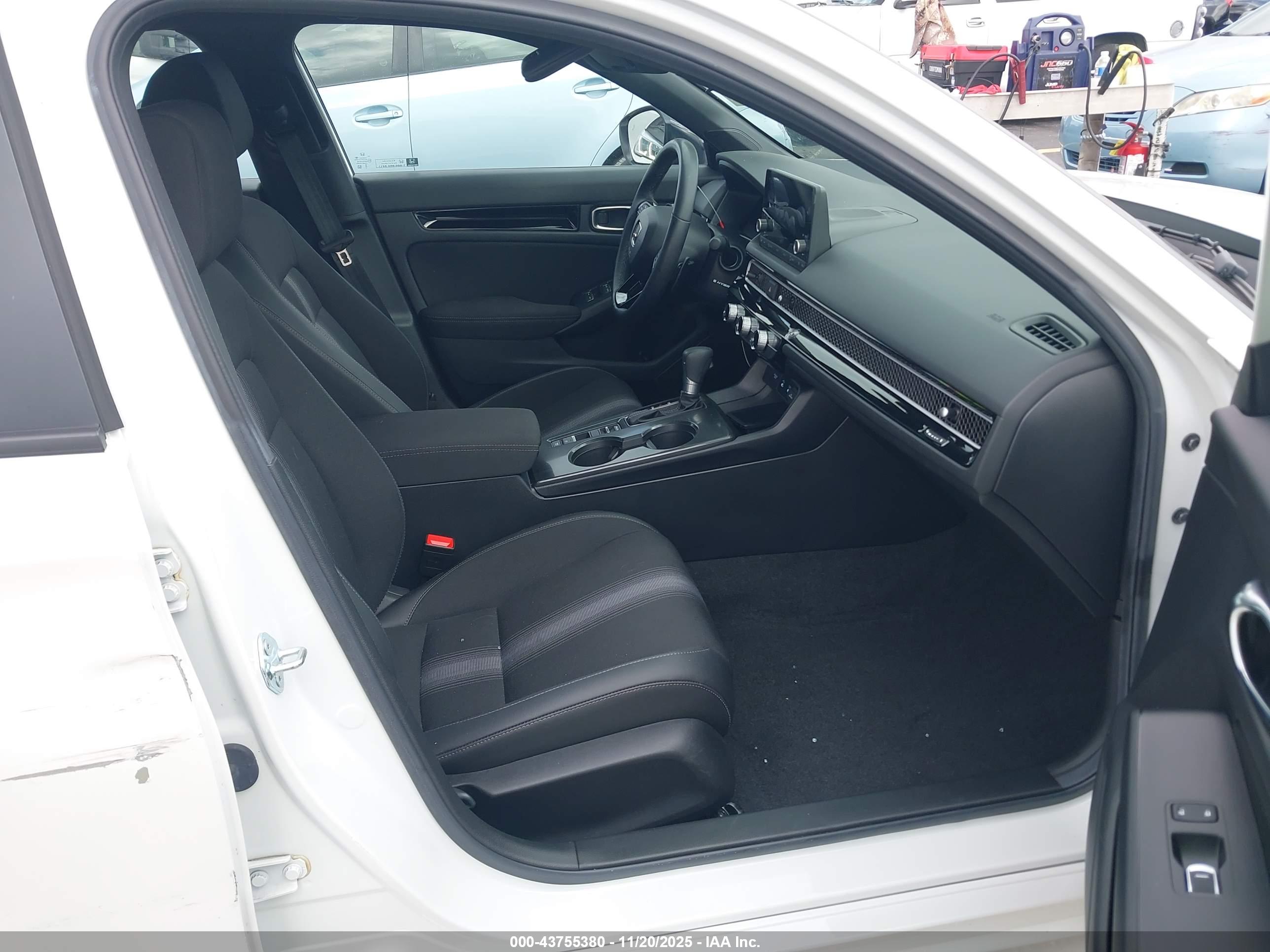HONDA CIVIC image 5