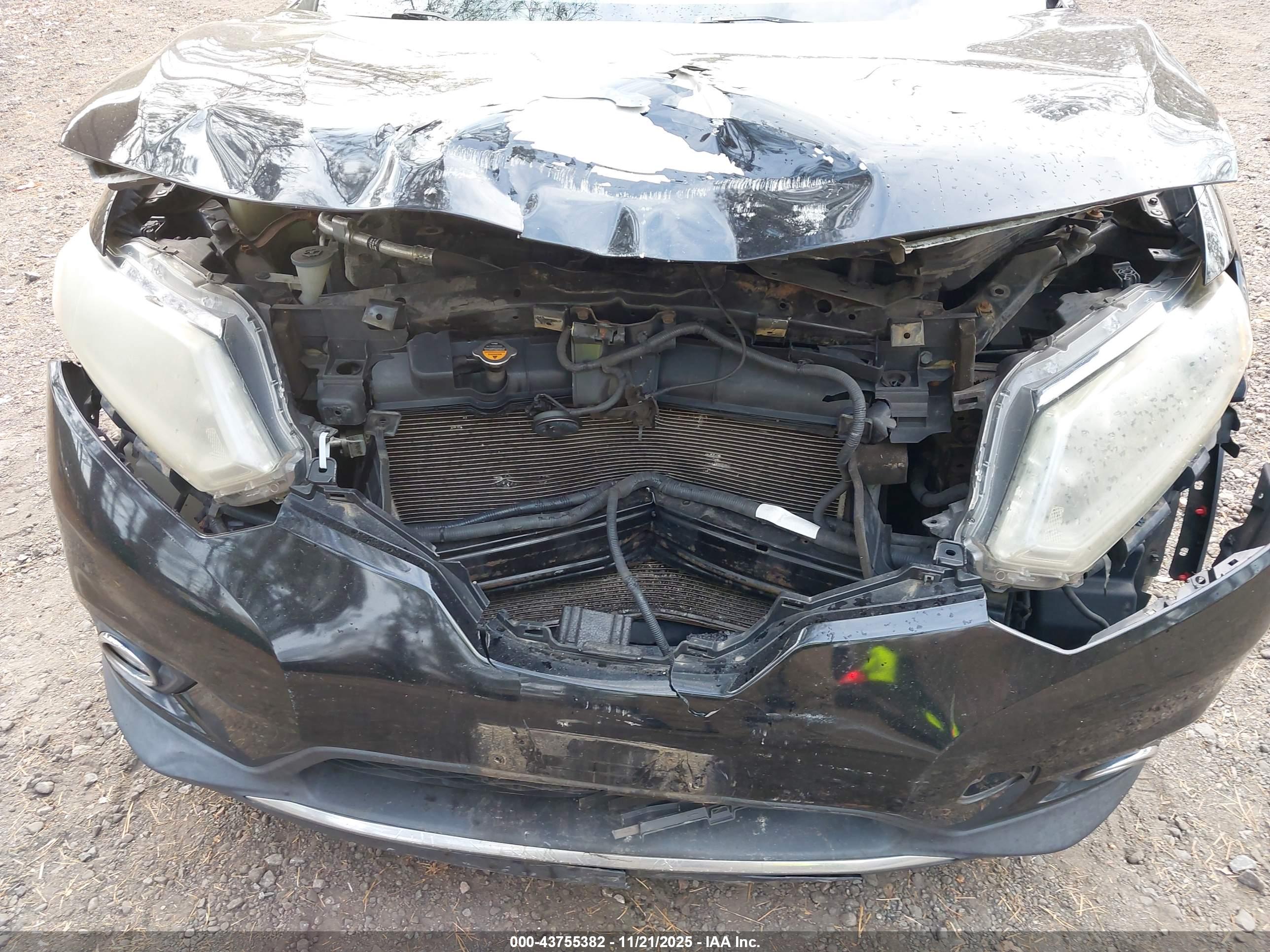 NISSAN ROGUE image 6
