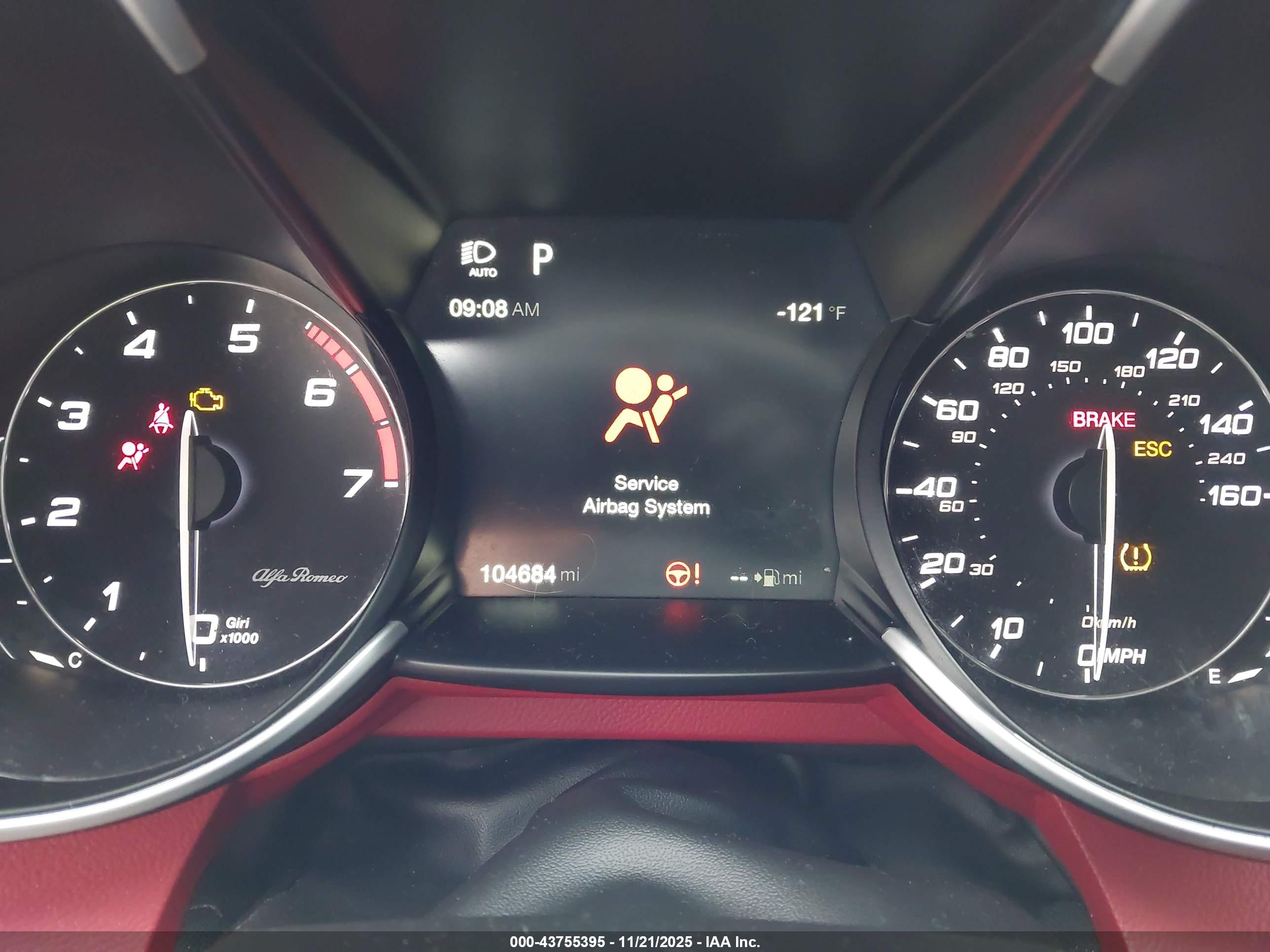 ALFA ROMEO image 7