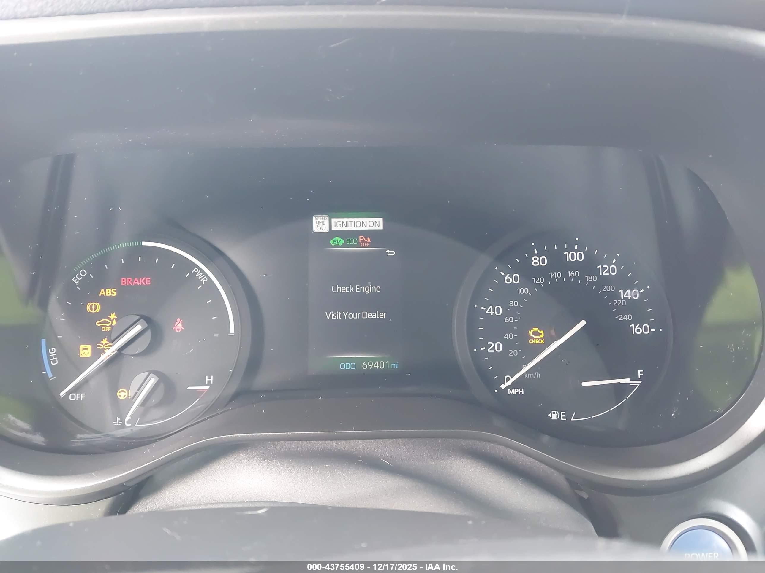 TOYOTA SIENNA image 7