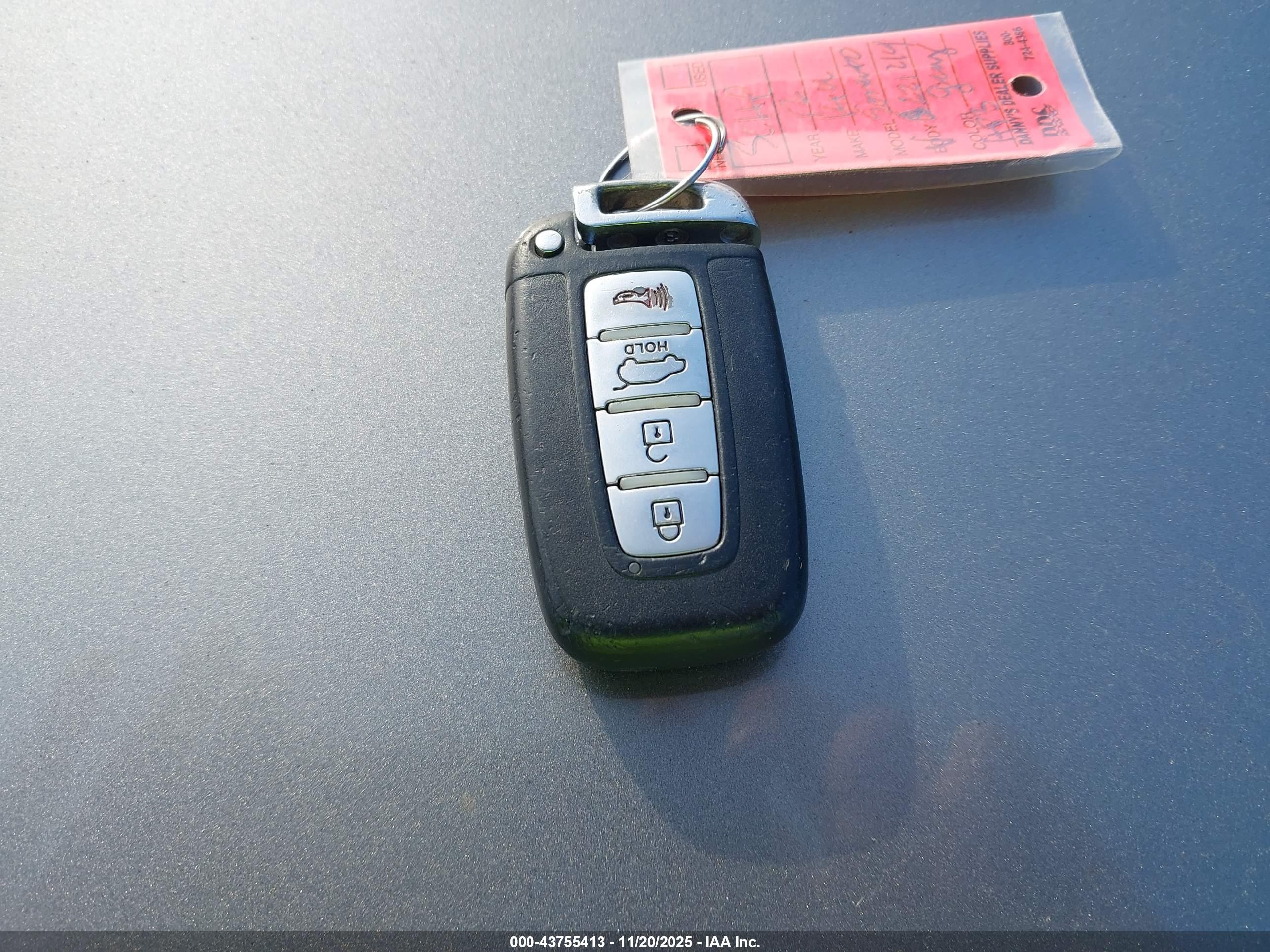 KIA SORENTO image 11