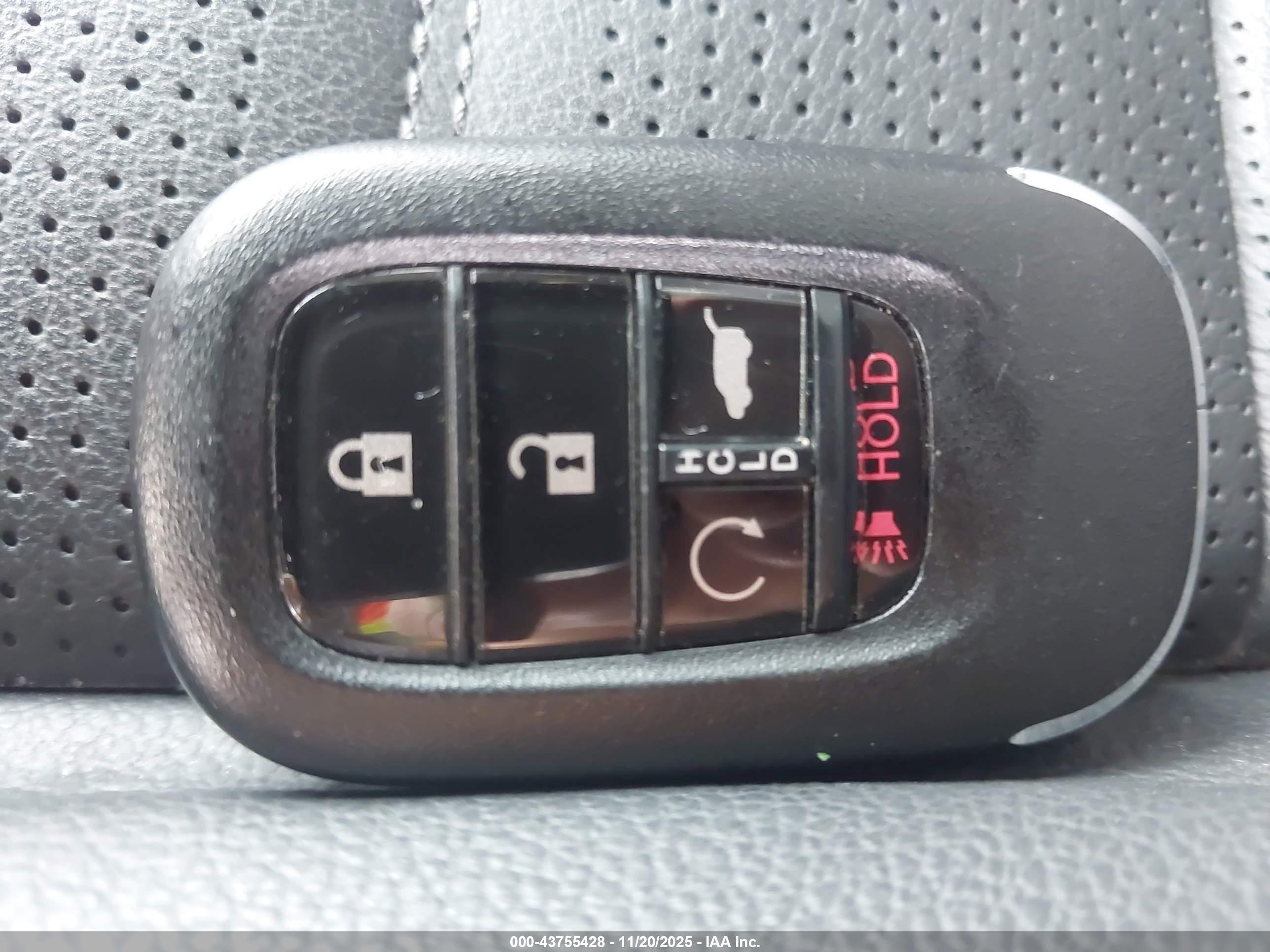 HONDA CR-V image 11