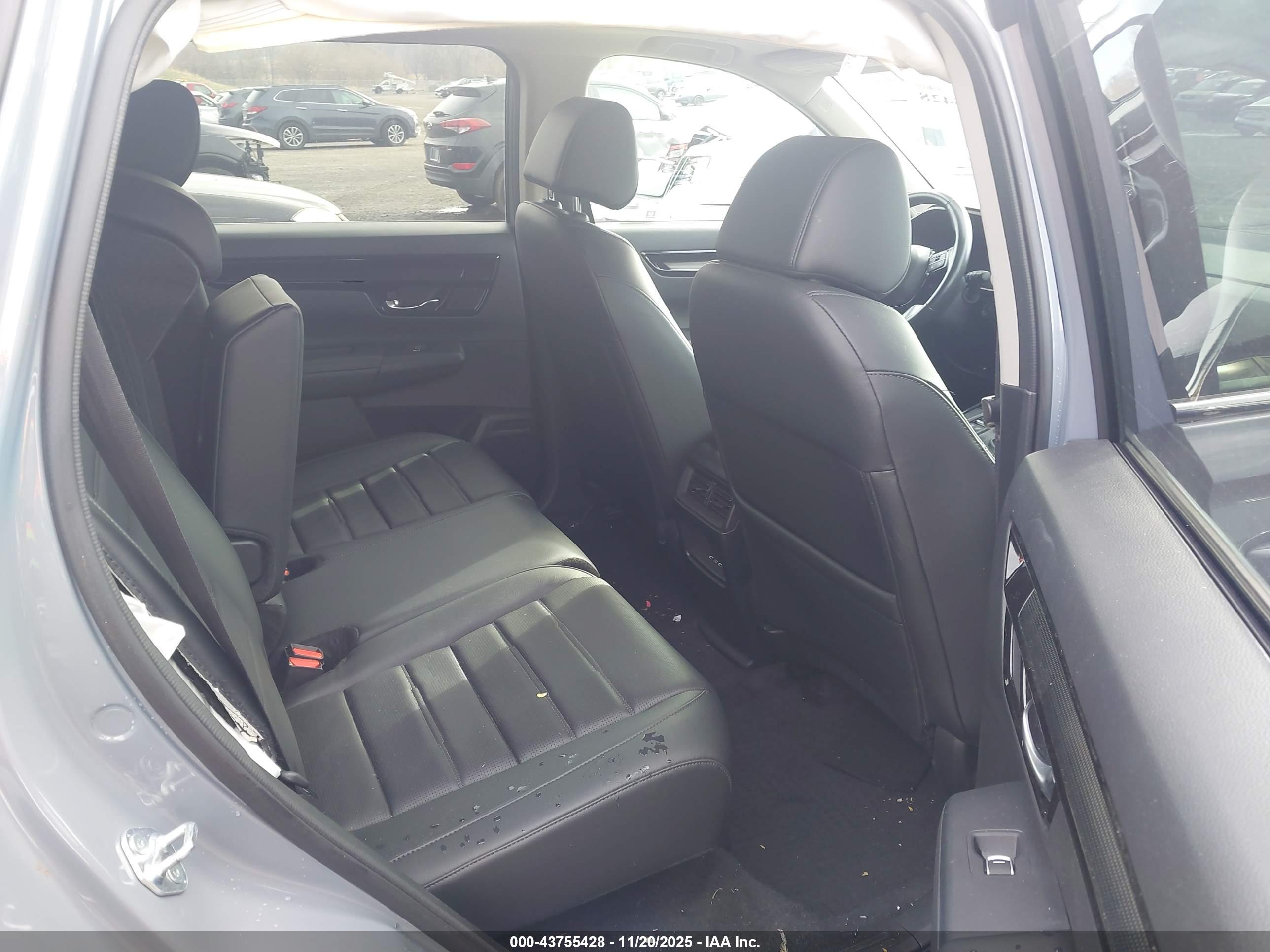 HONDA CR-V image 8