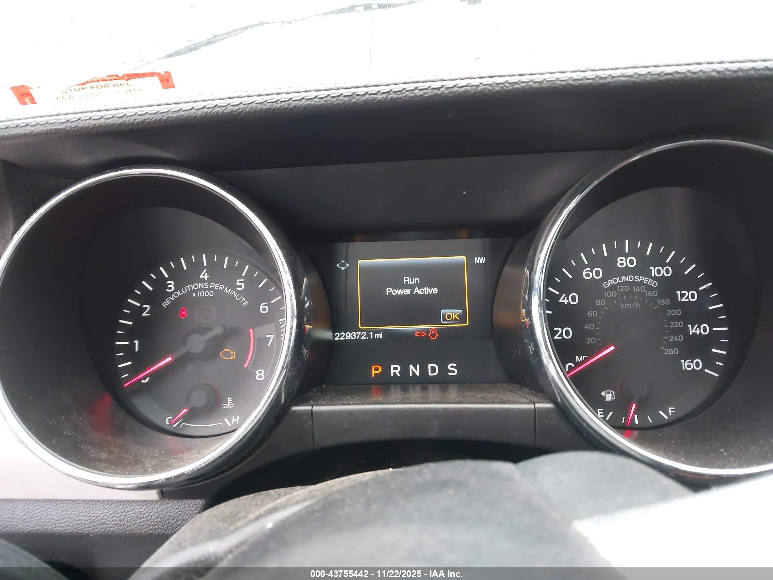 FORD MUSTANG image 7