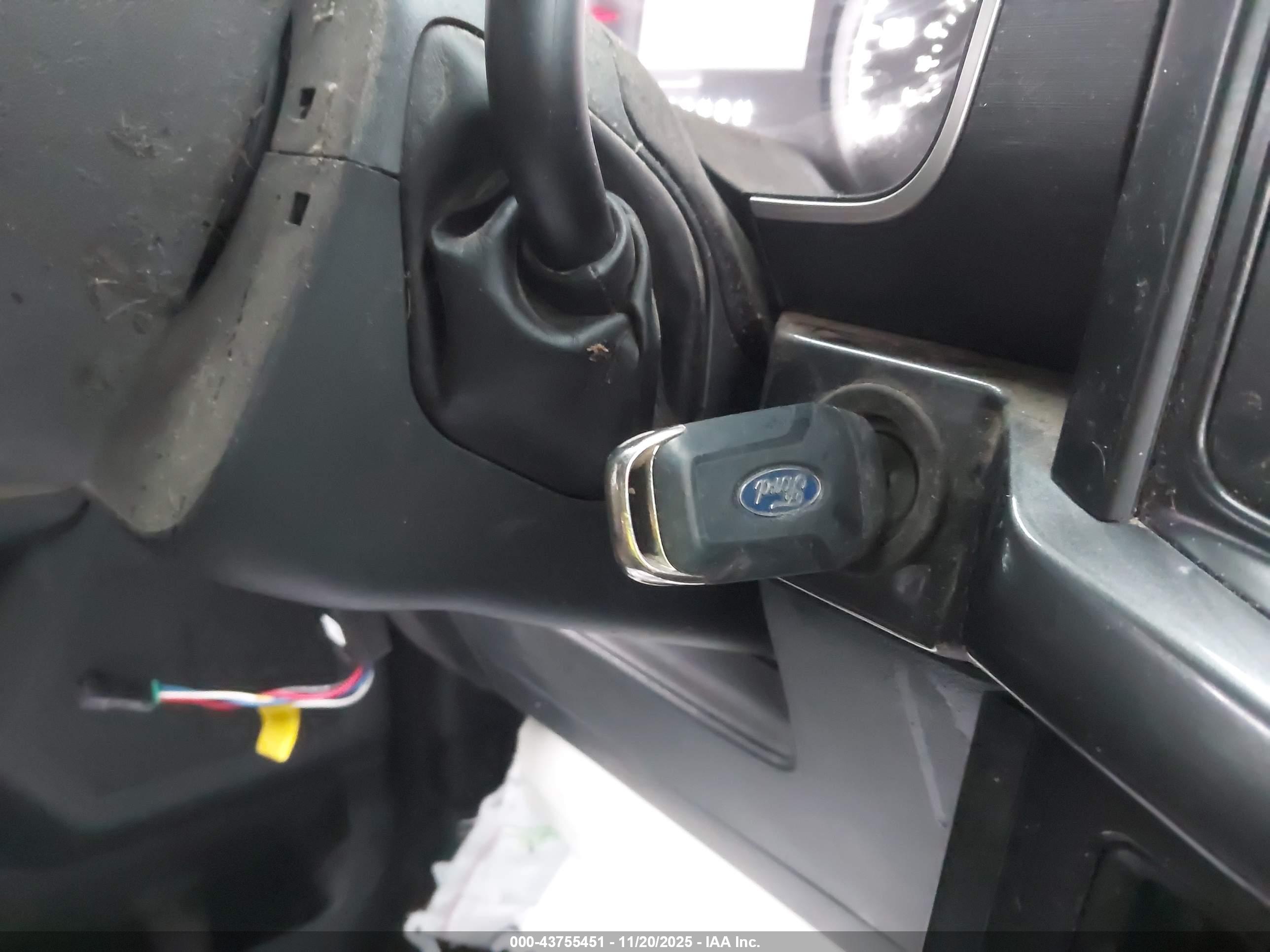 FORD F-150 image 11